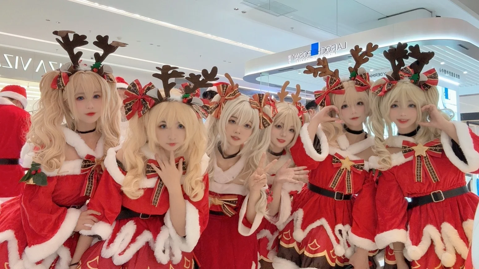 【芭芭拉cos】原神里的蒙德偶像，提前带来圣诞温暖 - 第 1 张
