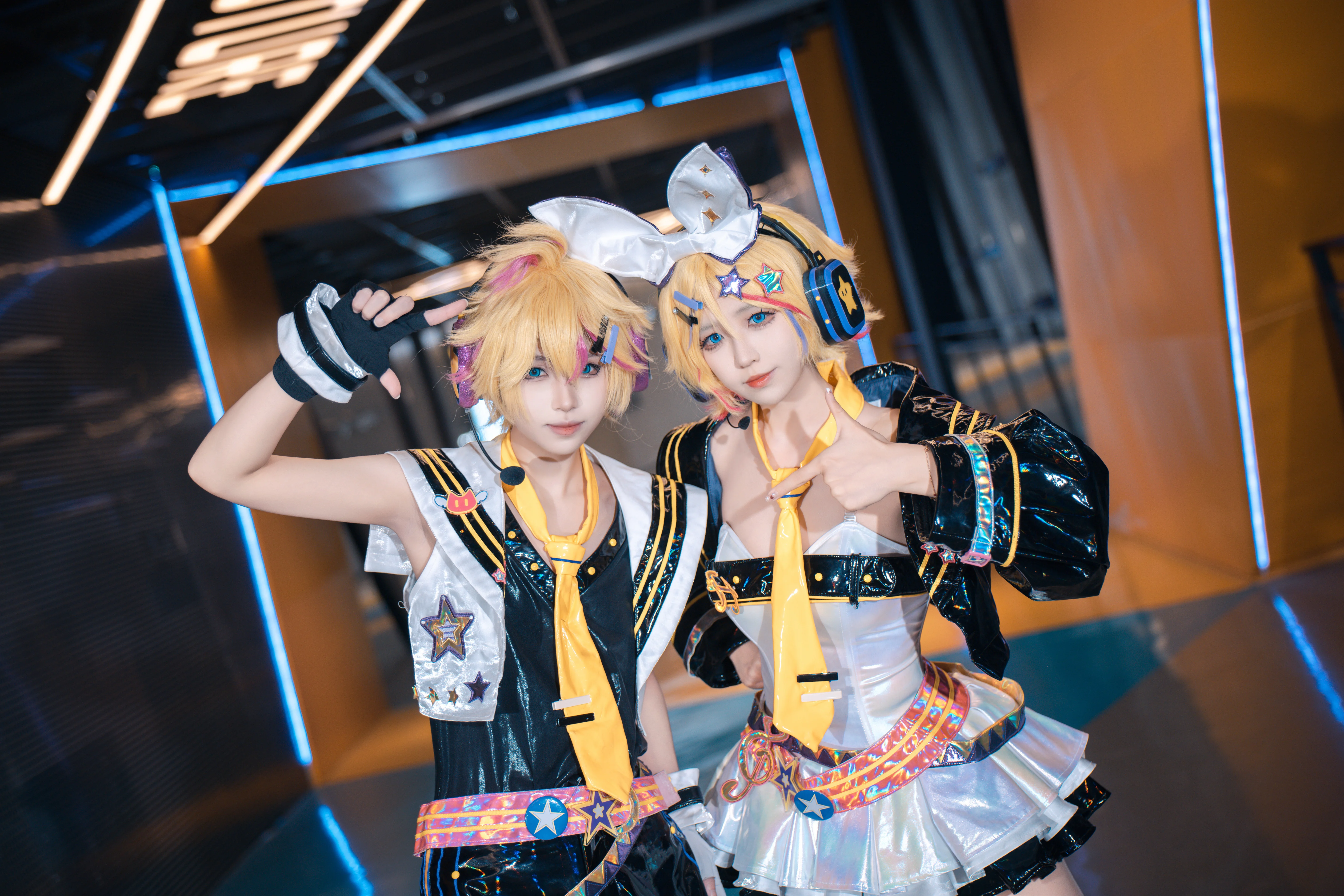 【镜音双子cos】五分钟录舞，喵斯快跑联动正片直出 - 第 4 张