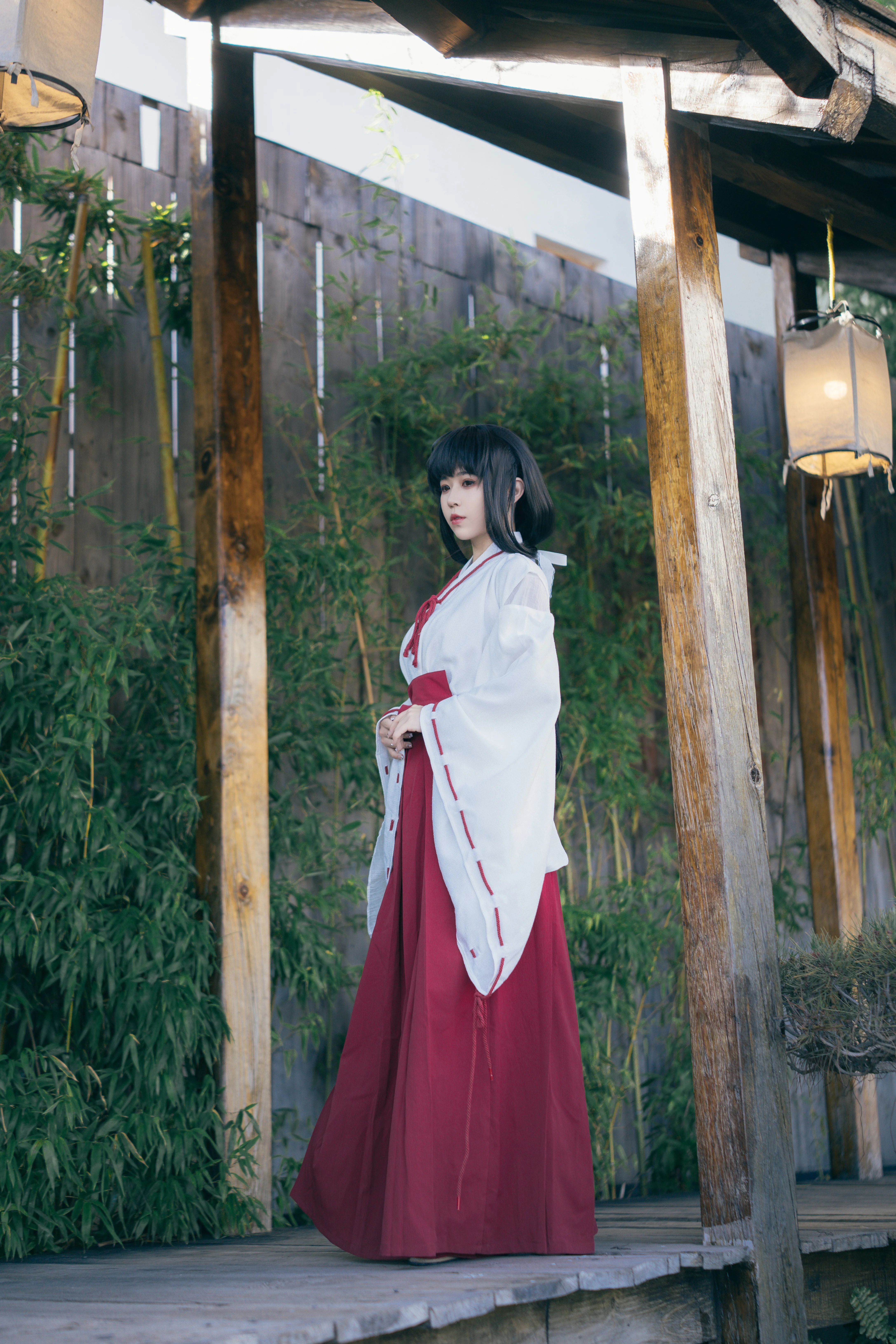 【桔梗cos】犬夜叉：这片山水与巫女服适配度拉满 - 第 8 张