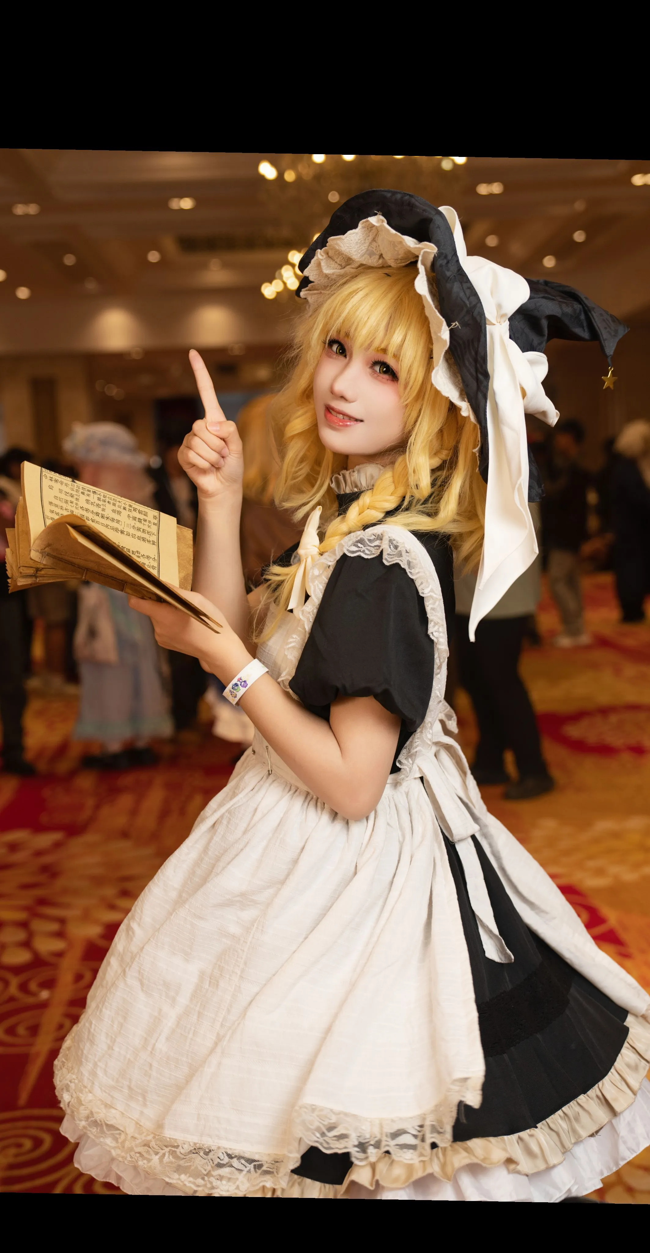【雾雨魔理沙cos】东方Project的魔法使，恋色日还书纪行