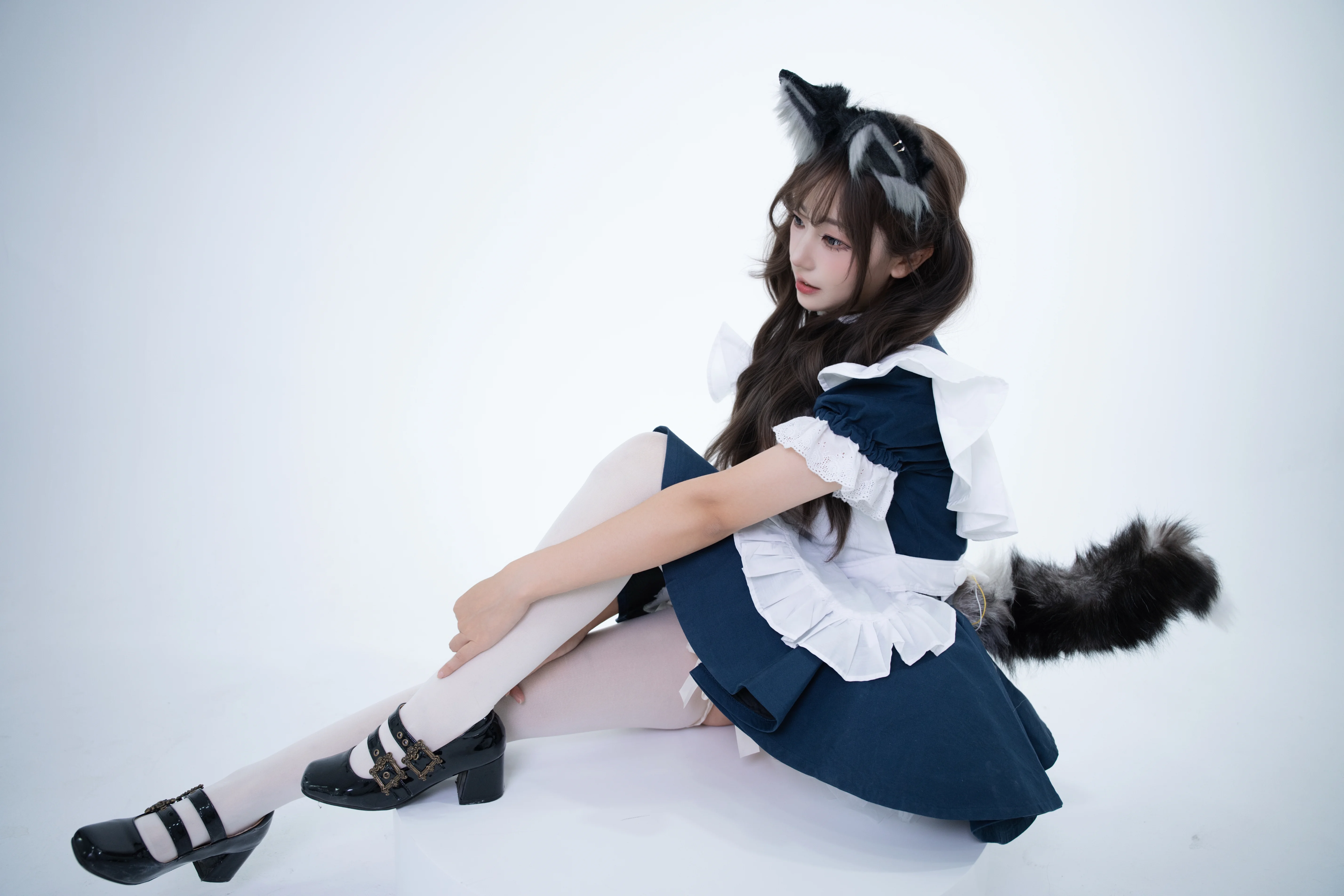 A Vibrant Catgirl Maid Outfit Pose Reference Set - Image 6