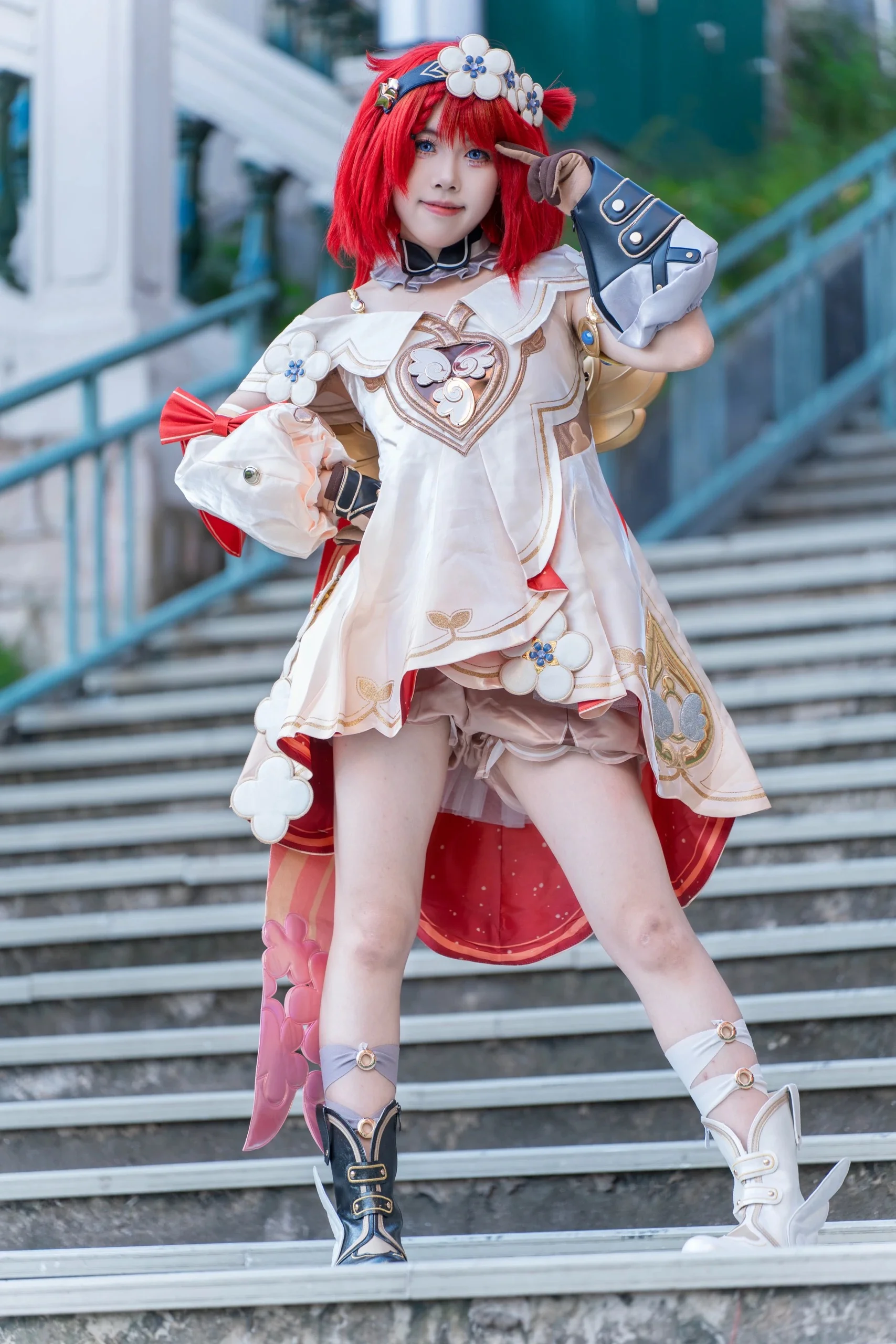 【トリビー コスプレ】崩壊：スターレイル 階段を歩む爽やかなロケ撮影 - 1 枚目