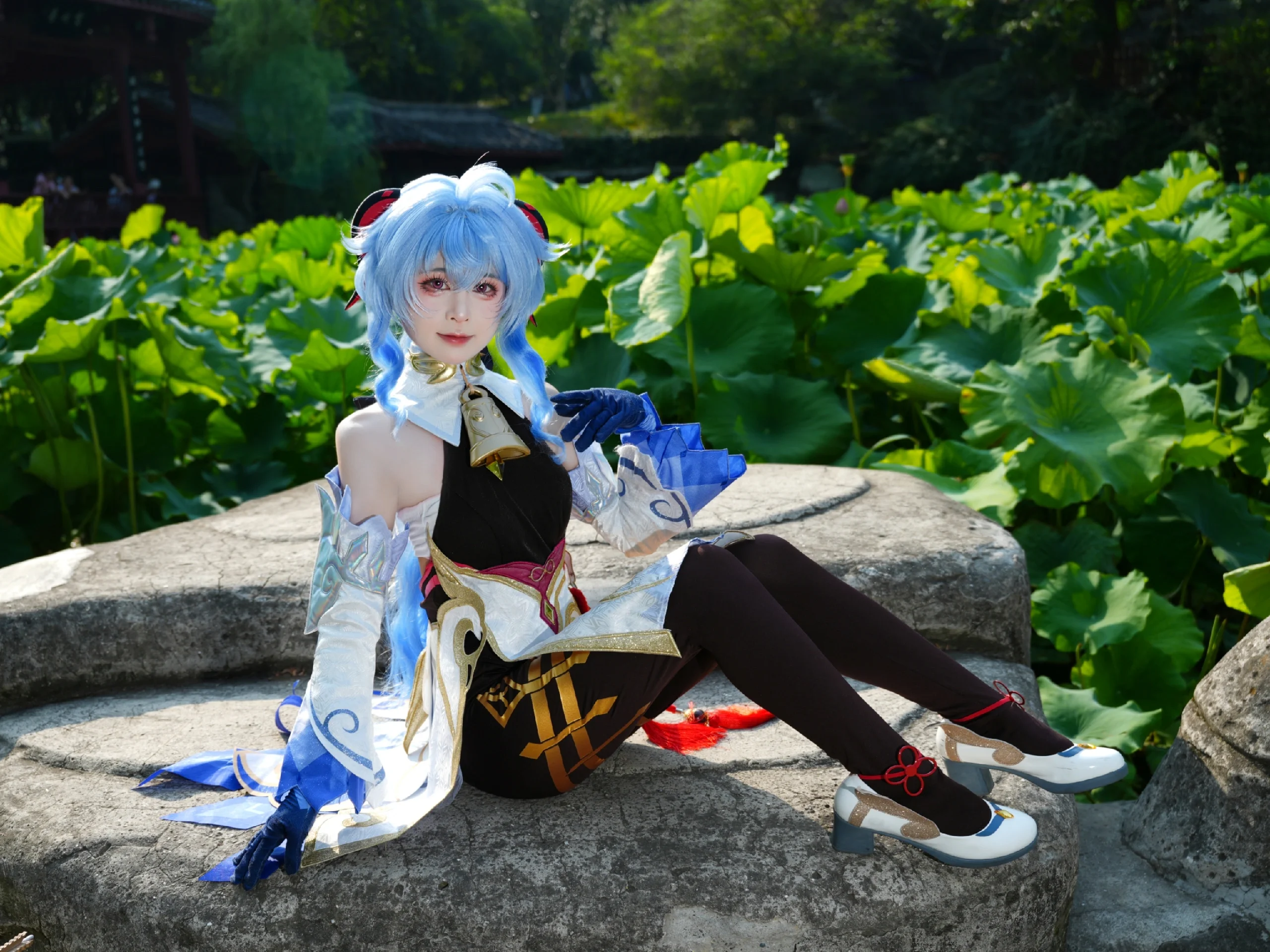 【甘雨cos】夏日荷塘，与弓箭共度的自然时光