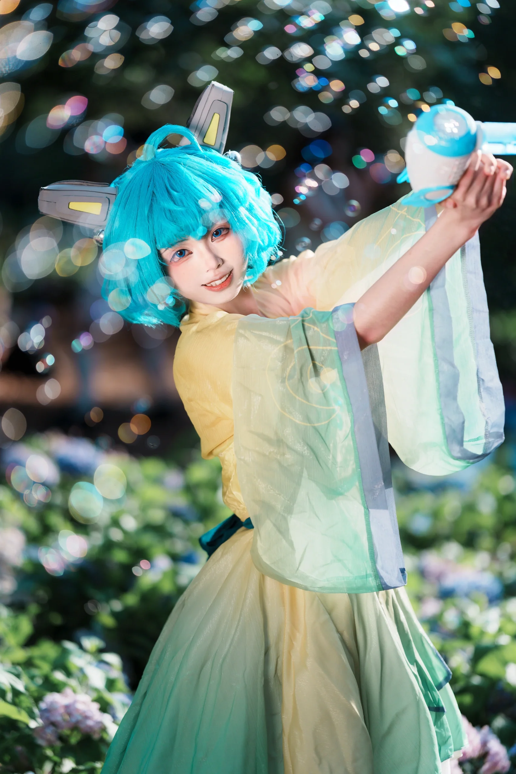 【蔡文姬时之祈愿cos】成都植物园绣球花海里的光影记录 - 第 7 张