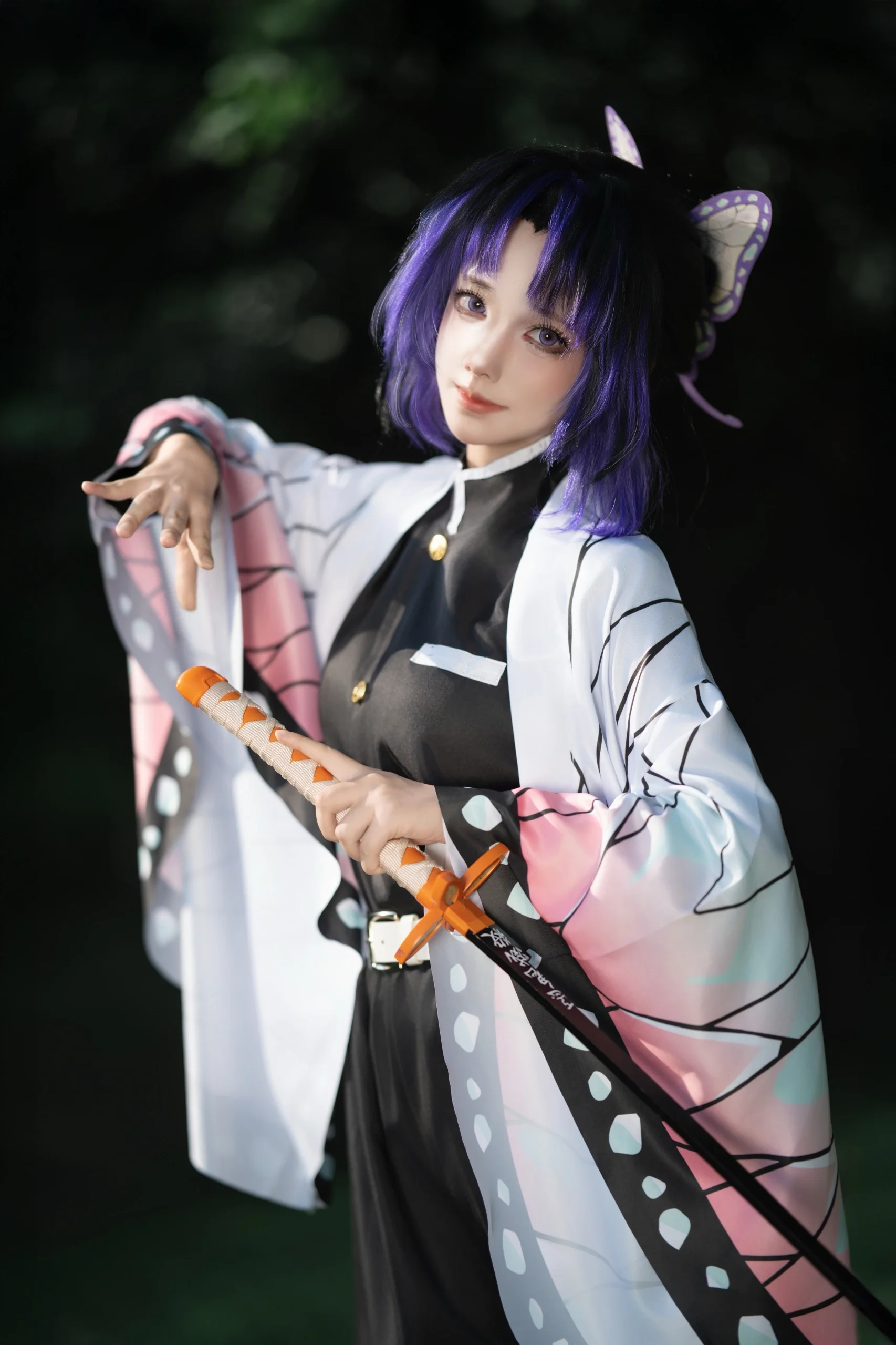 【蝴蝶忍cos】鬼灭之刃，林间蝶影与刀光 - 第 6 张