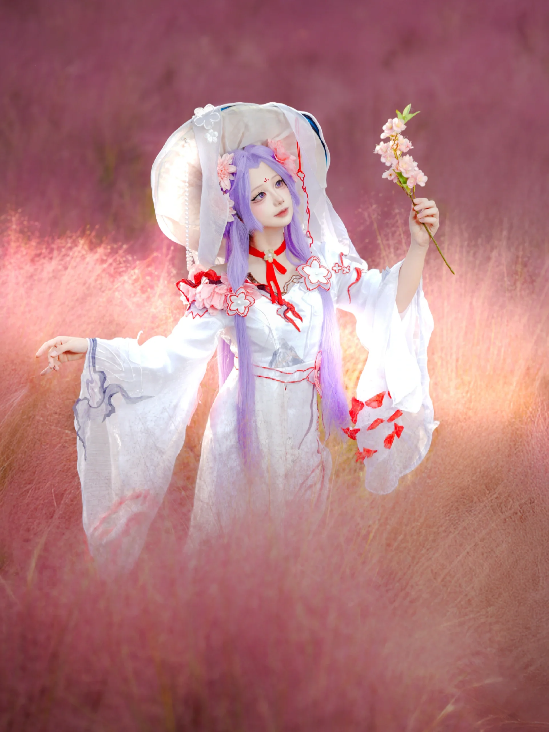 【王昭君cos】映山客的仙氣與夢幻，陰天如何用雙燈拍出粉黛氛圍 - 第 1 張
