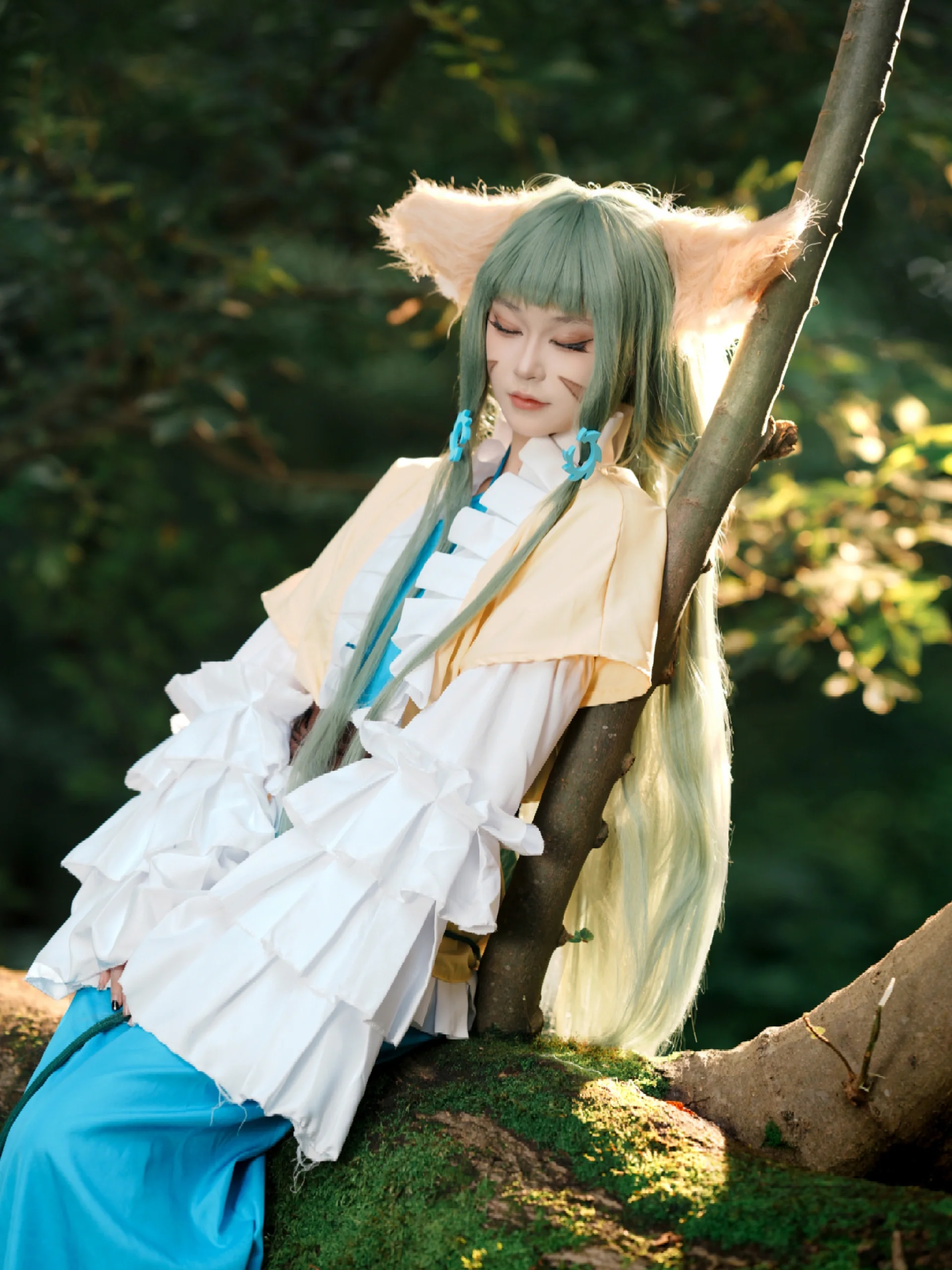 【涂山容容cos】阴雨树林里的狐妖小红娘，闪光灯模拟日光 - 第 3 张