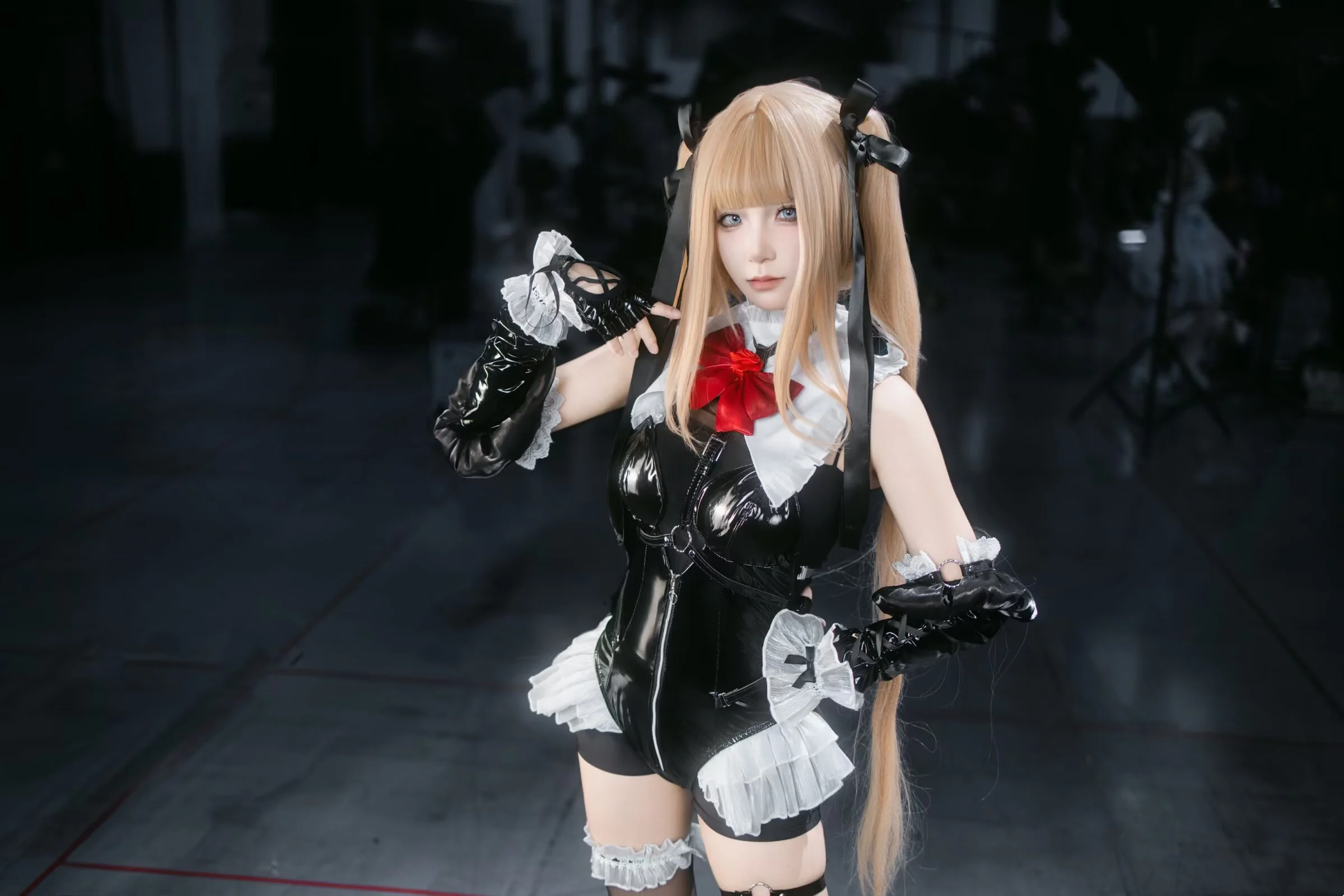 【弥海砂cos】死亡笔记的暗黑漆皮女仆双马尾造型 - 第 4 张