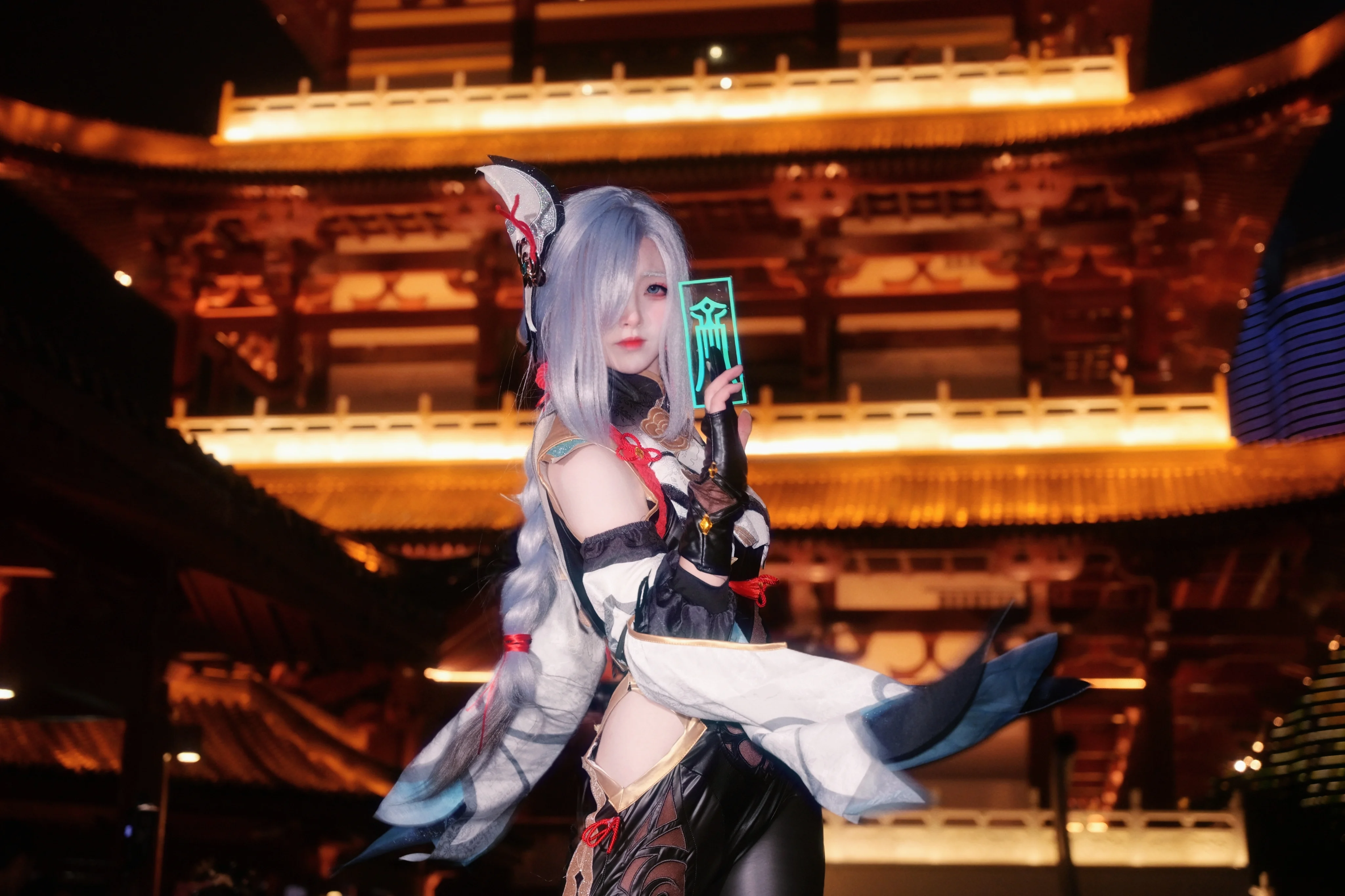 【申鹤cos】夜游古建，寒冰与红绳的侠客风 - 第 6 张