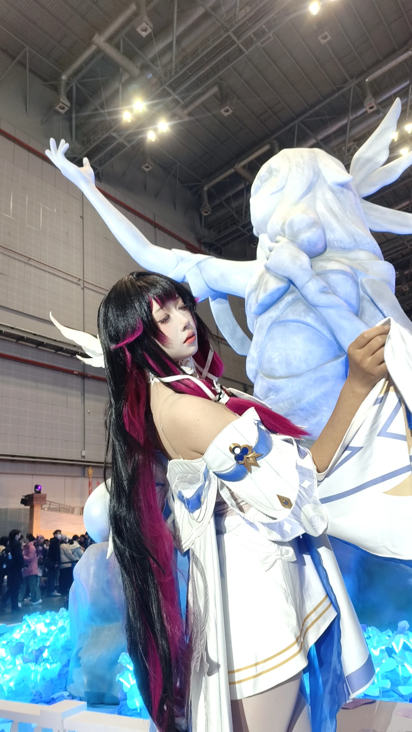 【哥伦比娅cos】原神FES现场直拍，未打光手机花絮分享 - 第 3 张