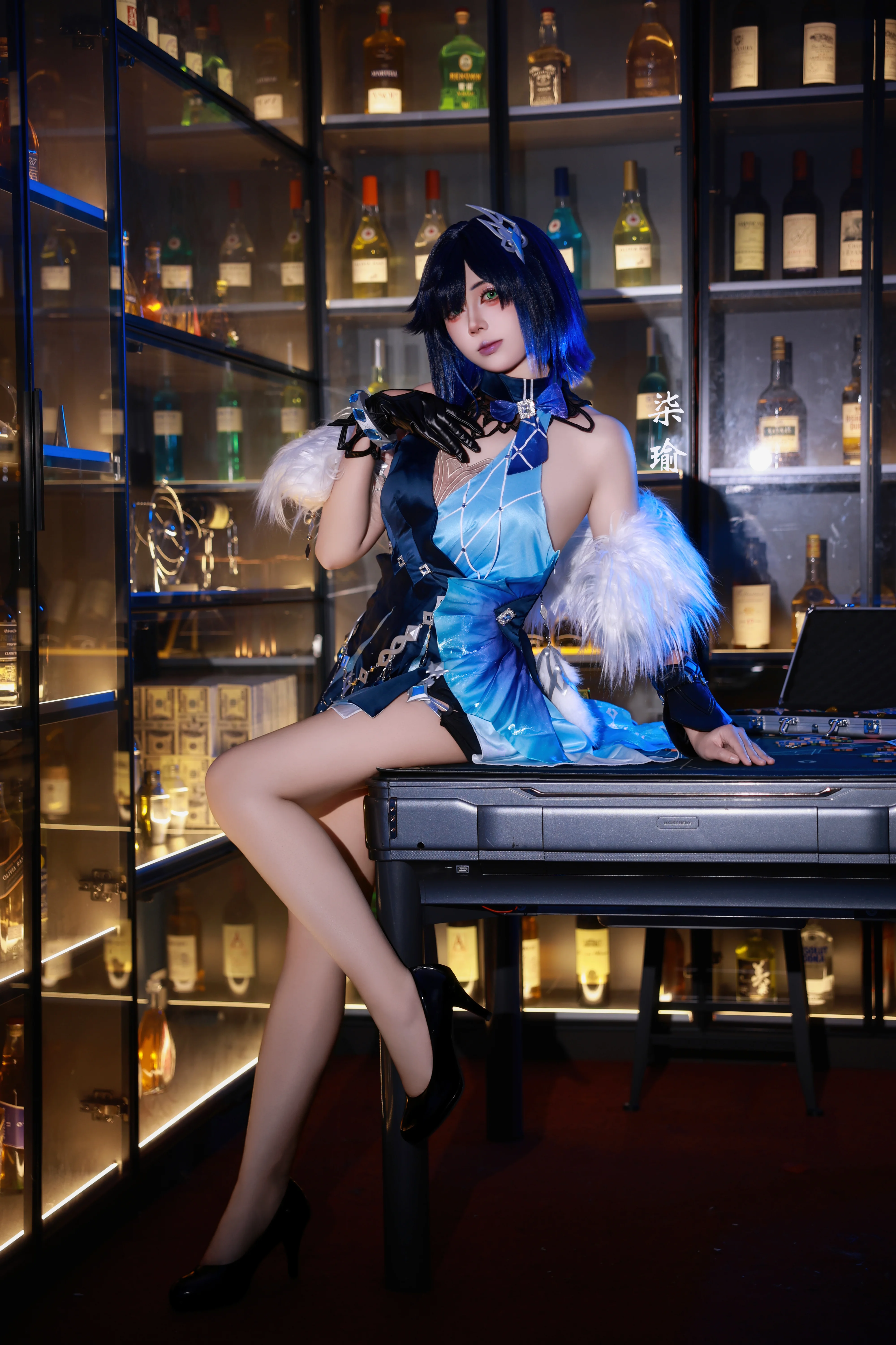 【夜兰cos】原神夜色与酒光中的游刃有余 - 第 8 张