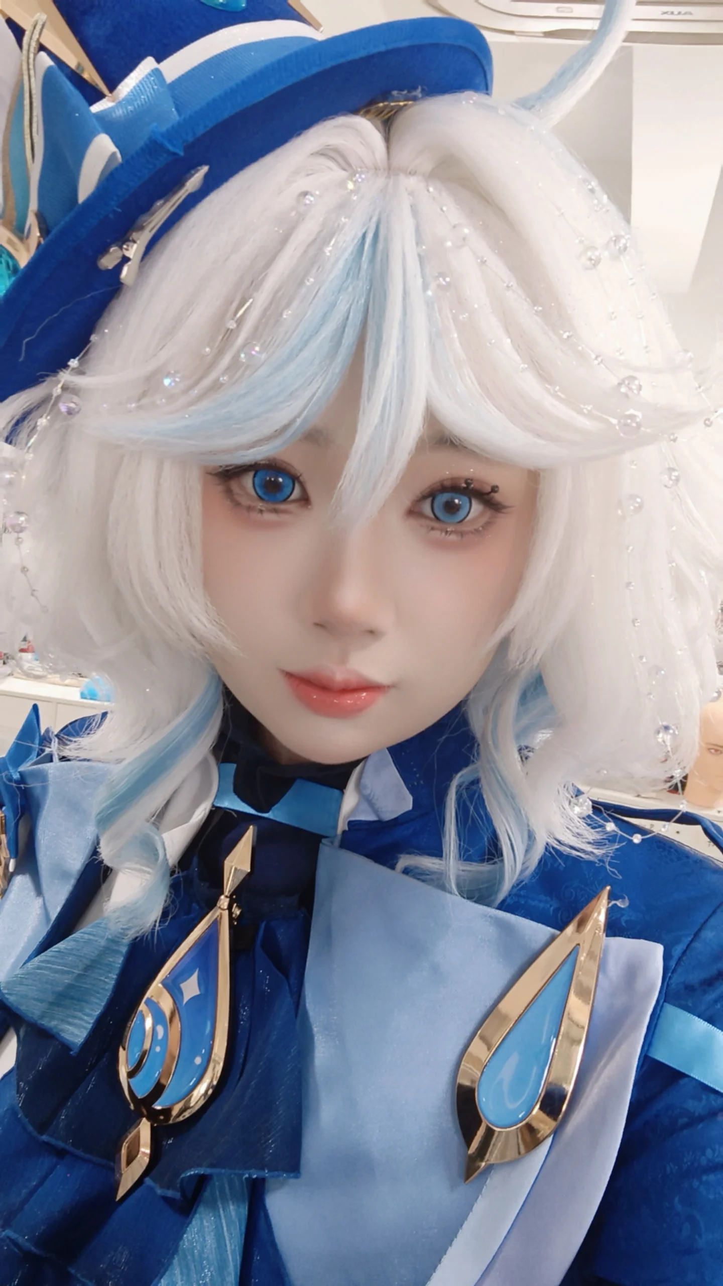 【芙宁娜cos】枫丹的大明星，镜头里的水之舞台 - 第 1 张