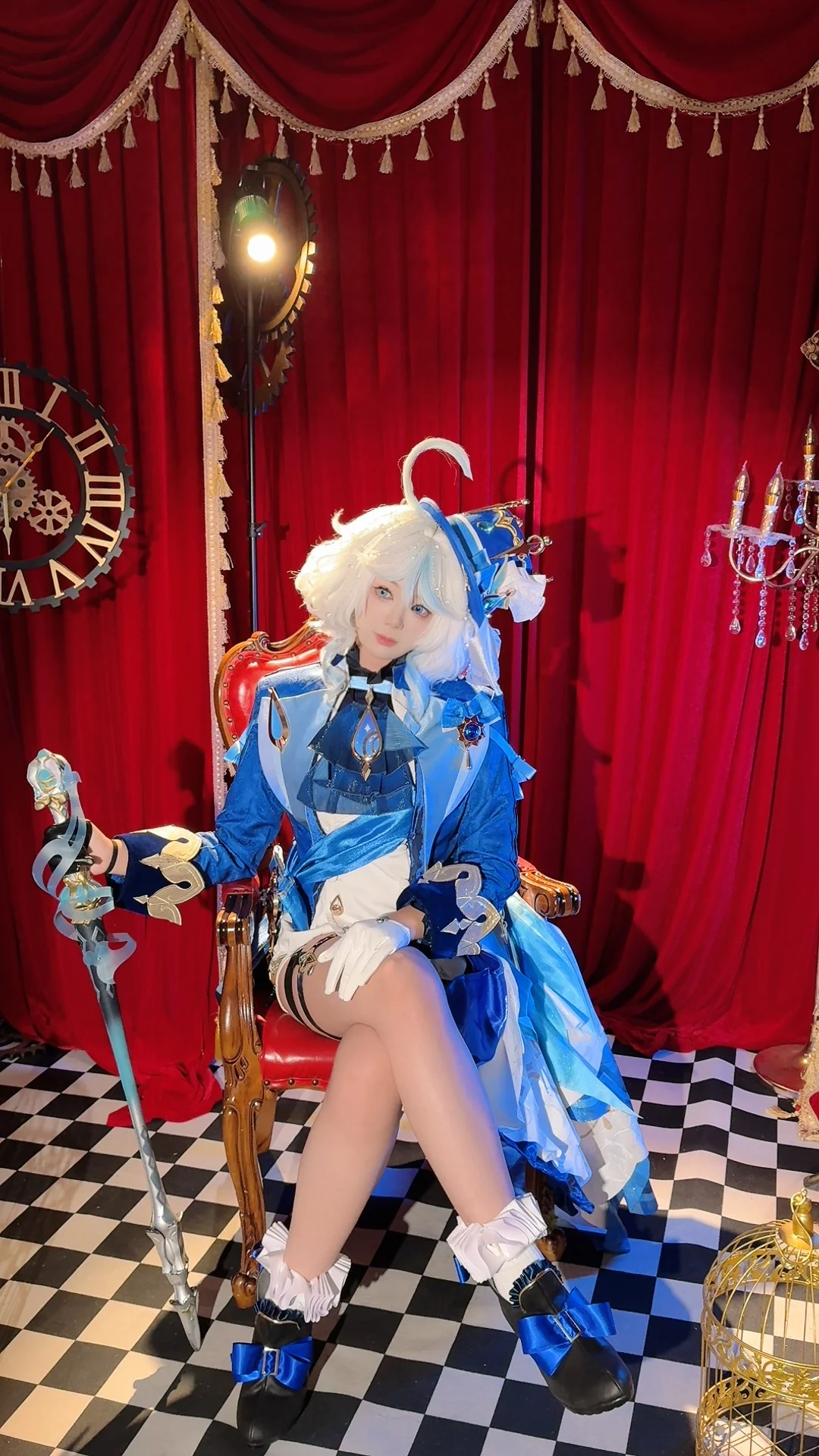 【芙宁娜cos】枫丹的大明星，镜头里的水之舞台