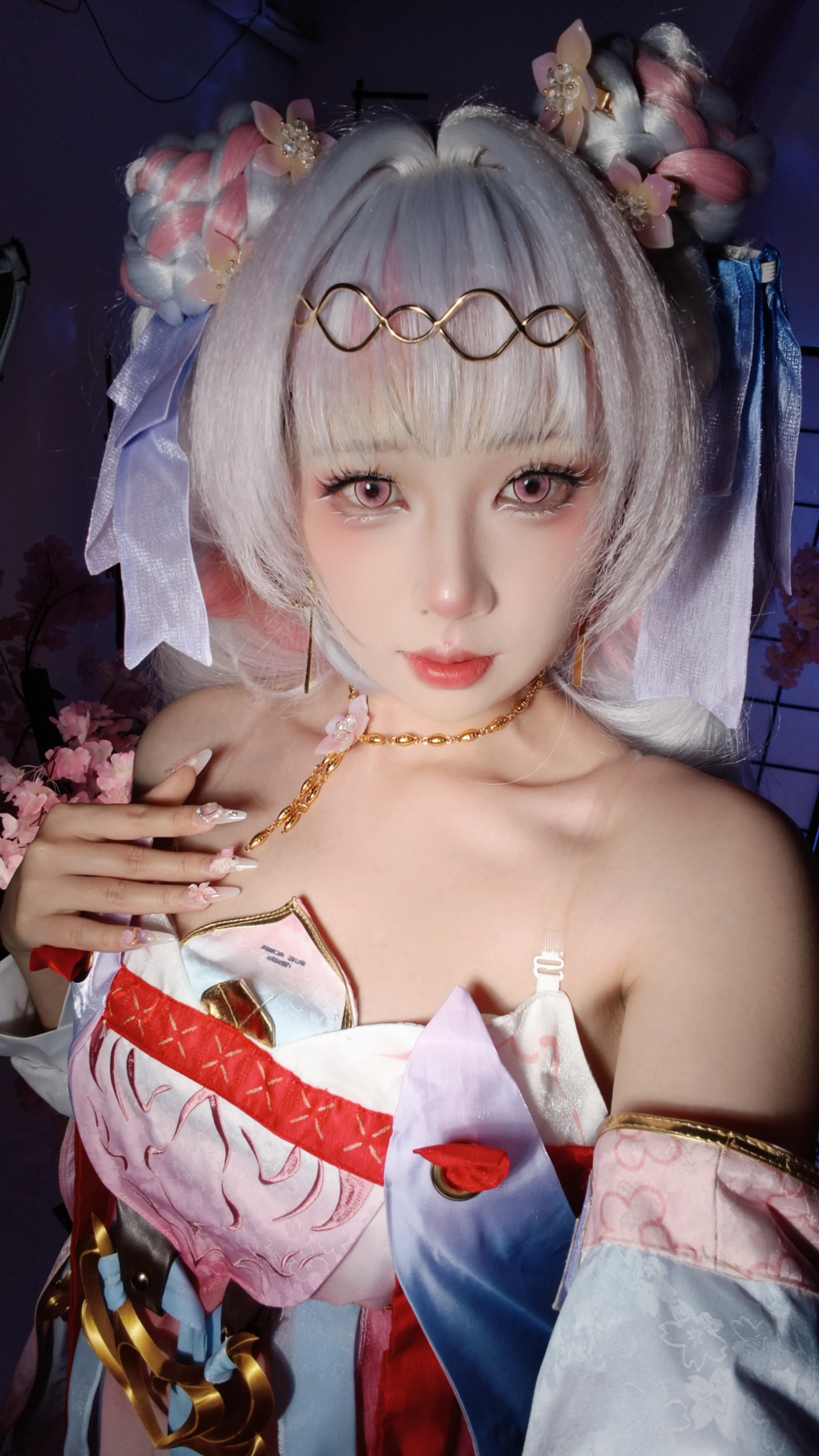 【今汐cos】鳴潮桃夭灼灼皮膚，嘗試還原細節 - 第 1 張