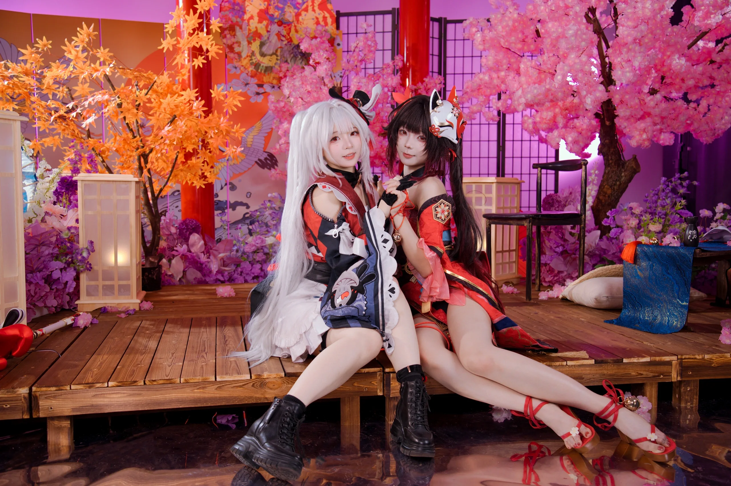 [Sparkle Cosplay] Masked Dance and Allotropes Under the Red Torii Gate - Image 1