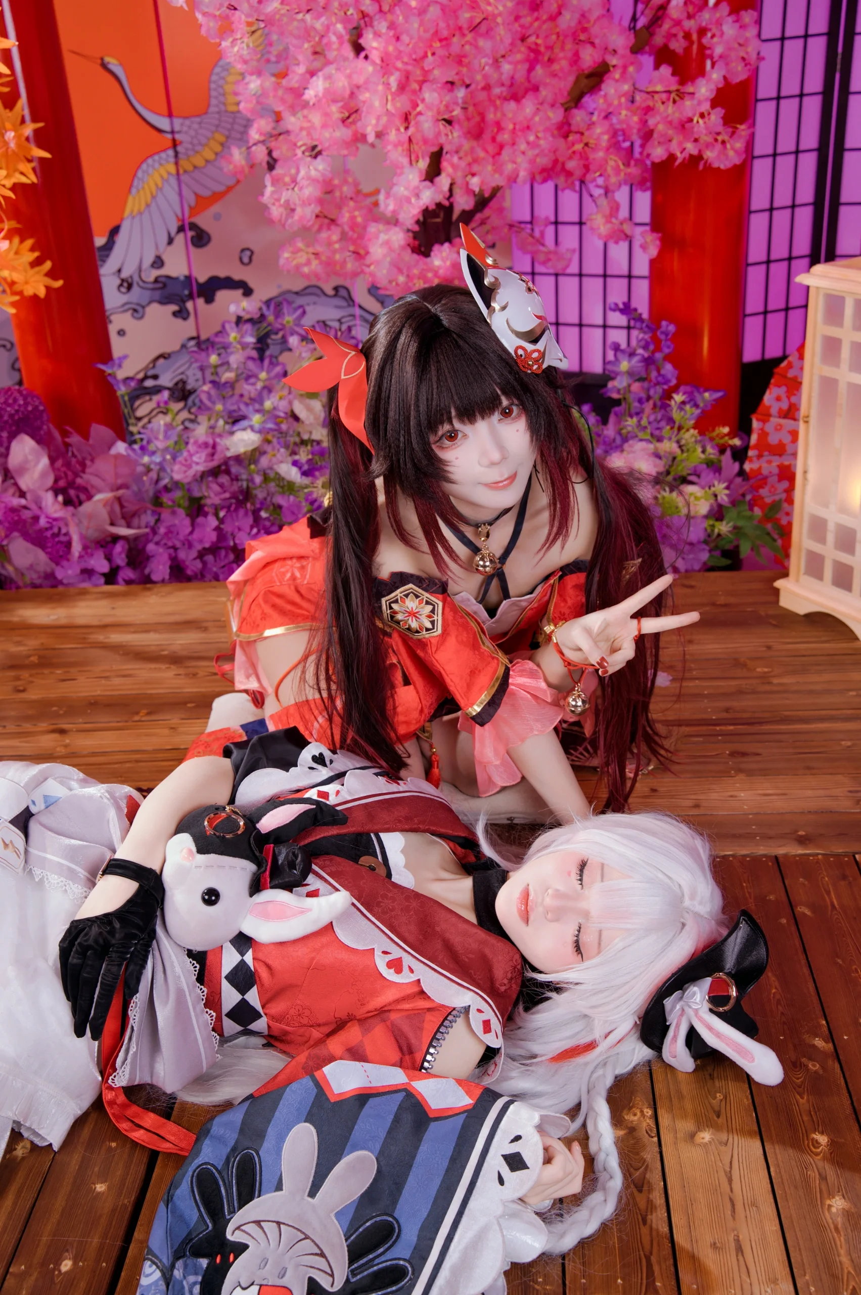 [Sparkle Cosplay] Masked Dance and Allotropes Under the Red Torii Gate - Image 2