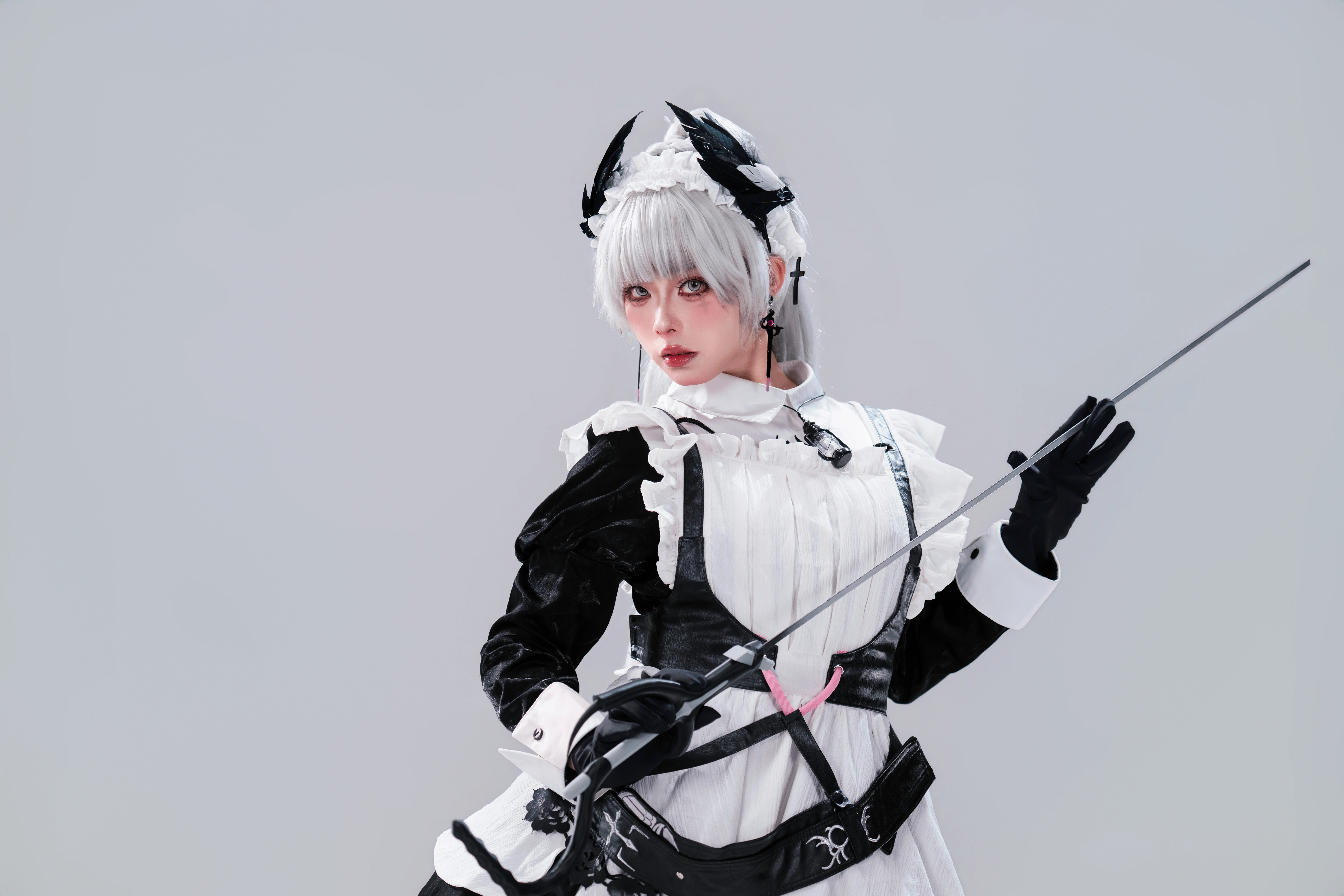 【艾丽妮cos】我的剑将劈开海潮，战术女仆版小鸟来啦 - 第 4 张