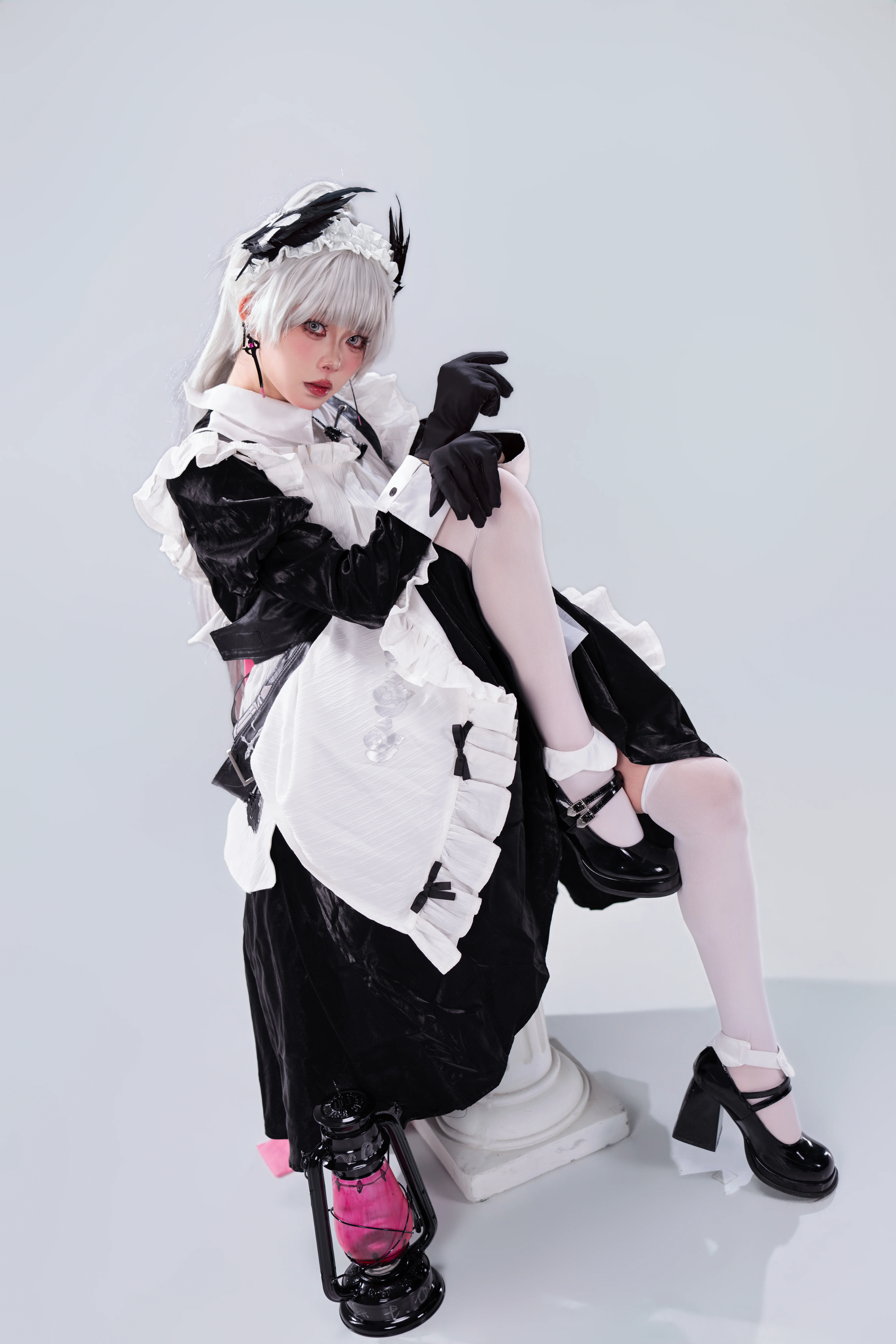 【艾丽妮cos】明日方舟，持灯提枪的纯白棚拍记录 - 第 5 张