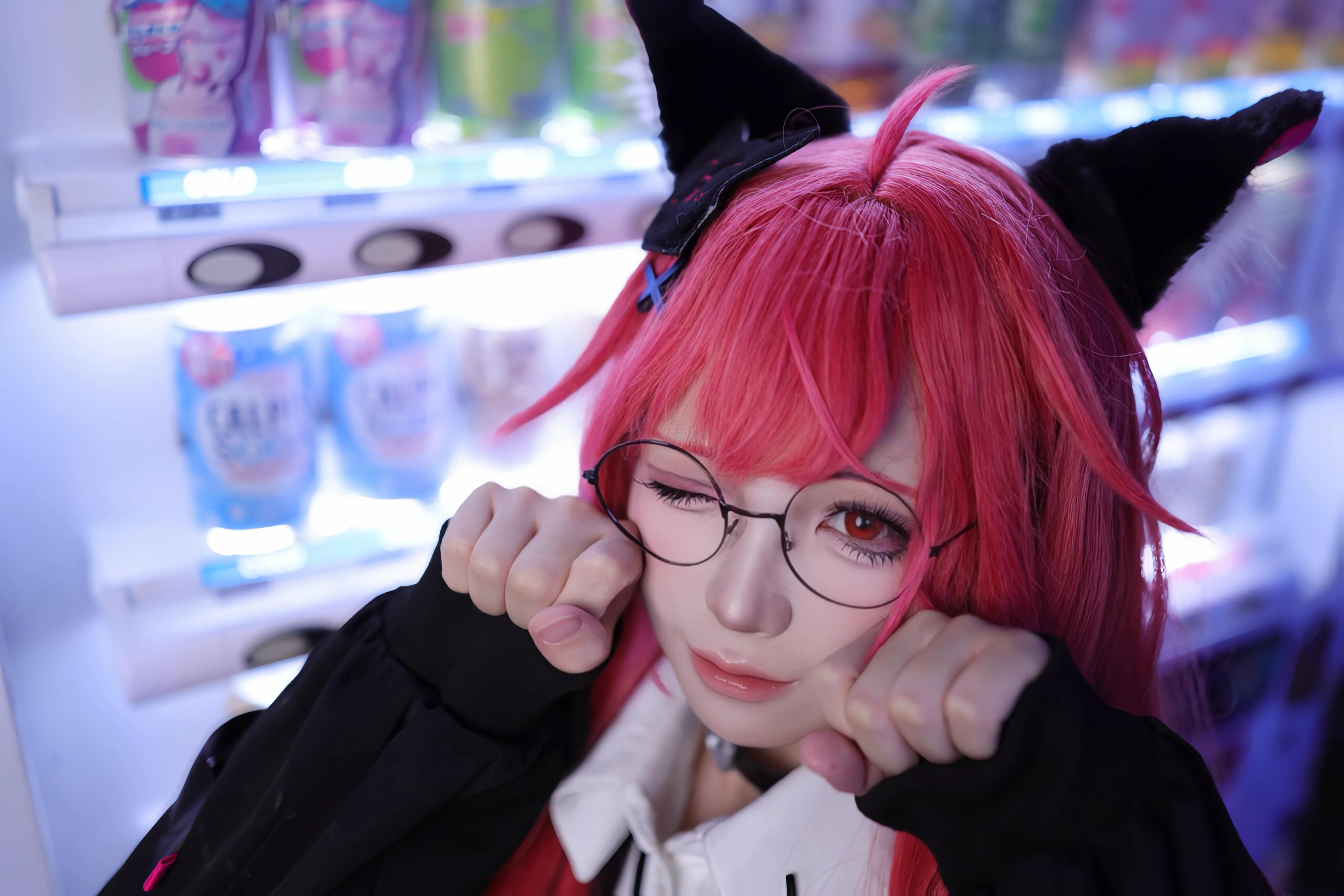 【娜娜莉cos】異環裡的夜晚，便利店門口的貓耳少女 - 第 3 張