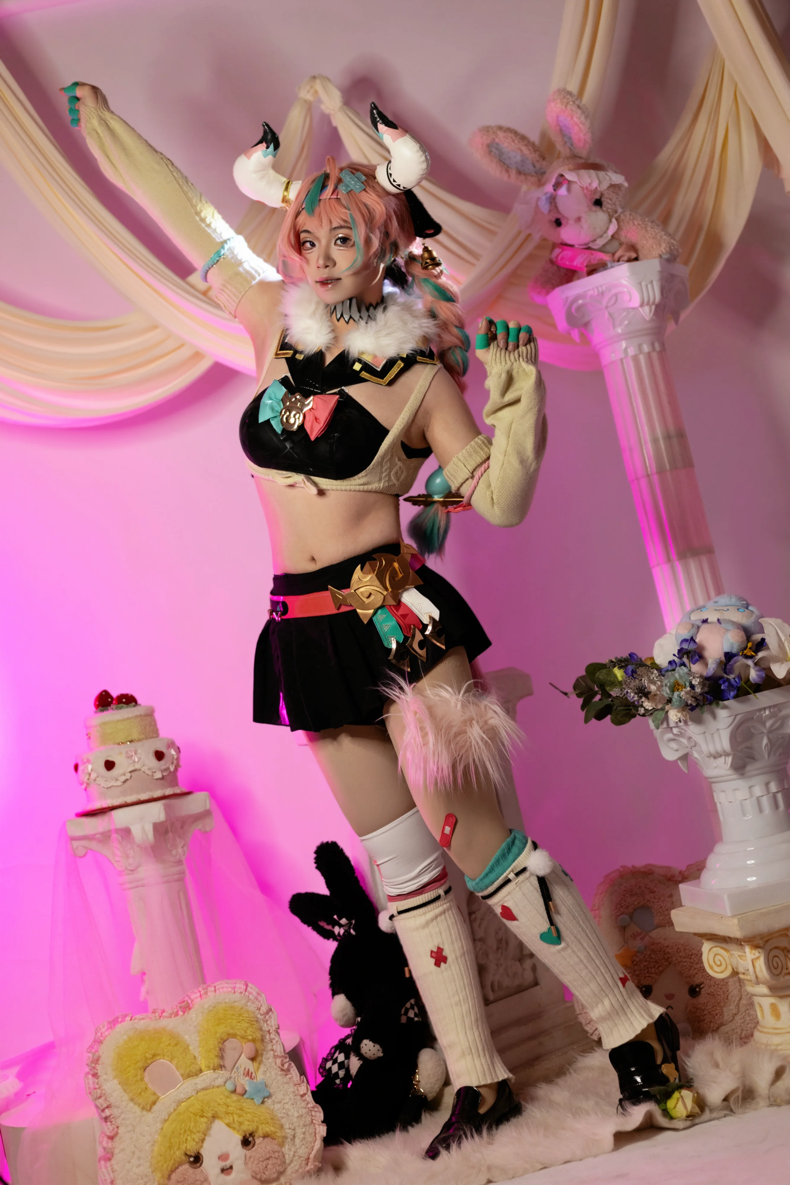 【瓦雷莎cos】原神纳塔夜行诗，粉色梦幻里的小小犄角 - 第 6 张