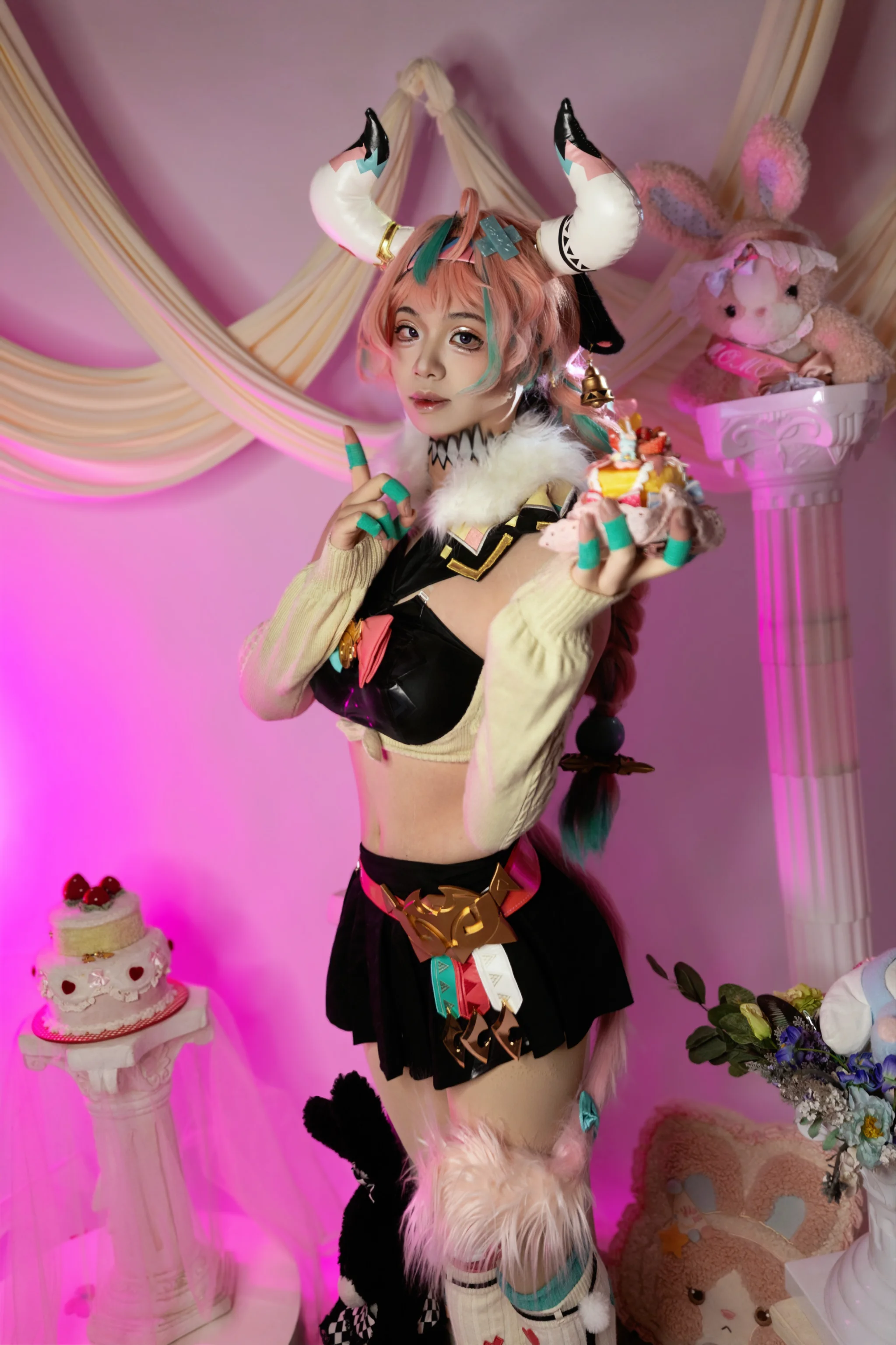 【瓦雷莎cos】原神纳塔夜行诗，粉色梦幻里的小小犄角 - 第 9 张