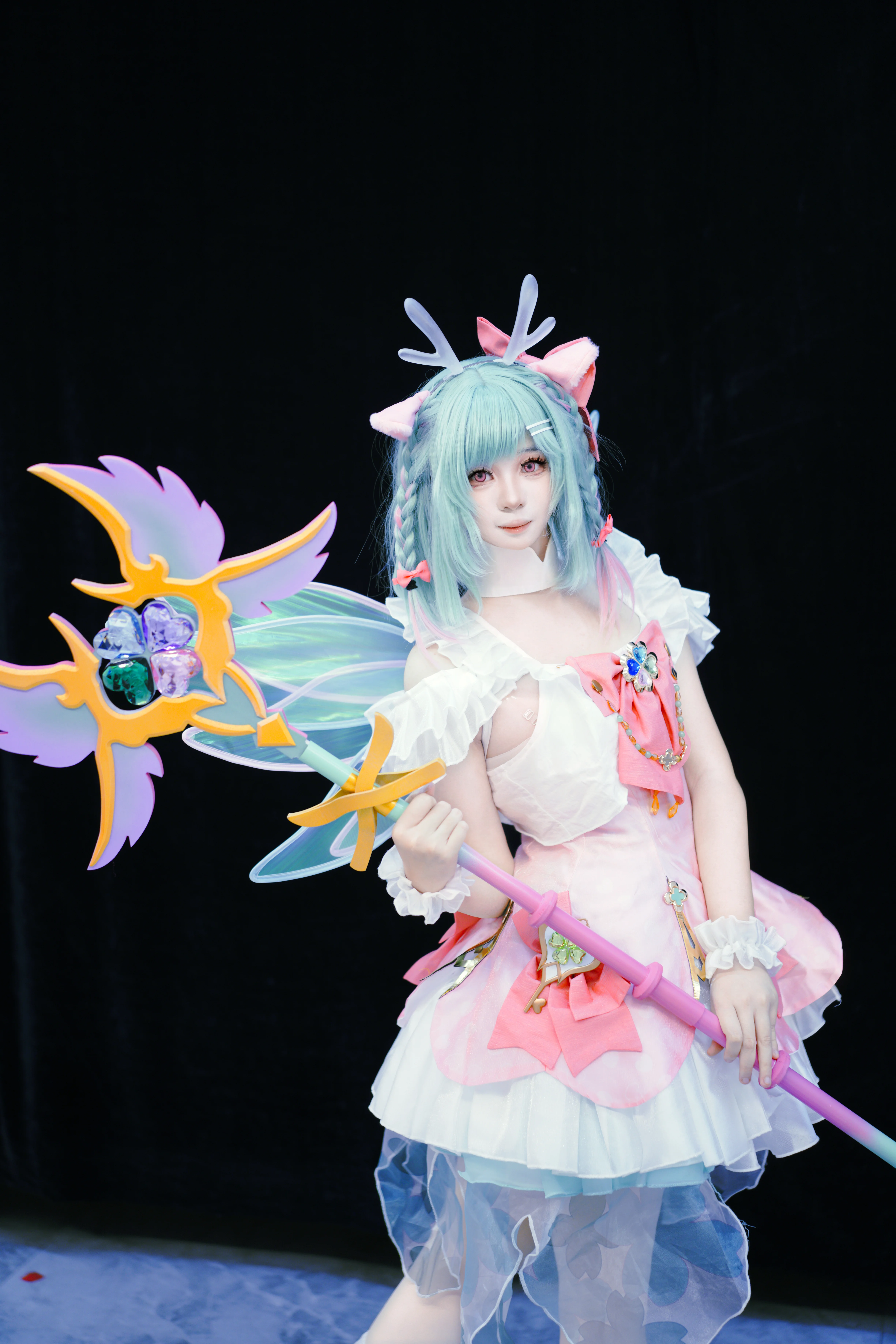 【瑤cos】光影與小鹿的完美邂逅，棚拍還原仙氣造型