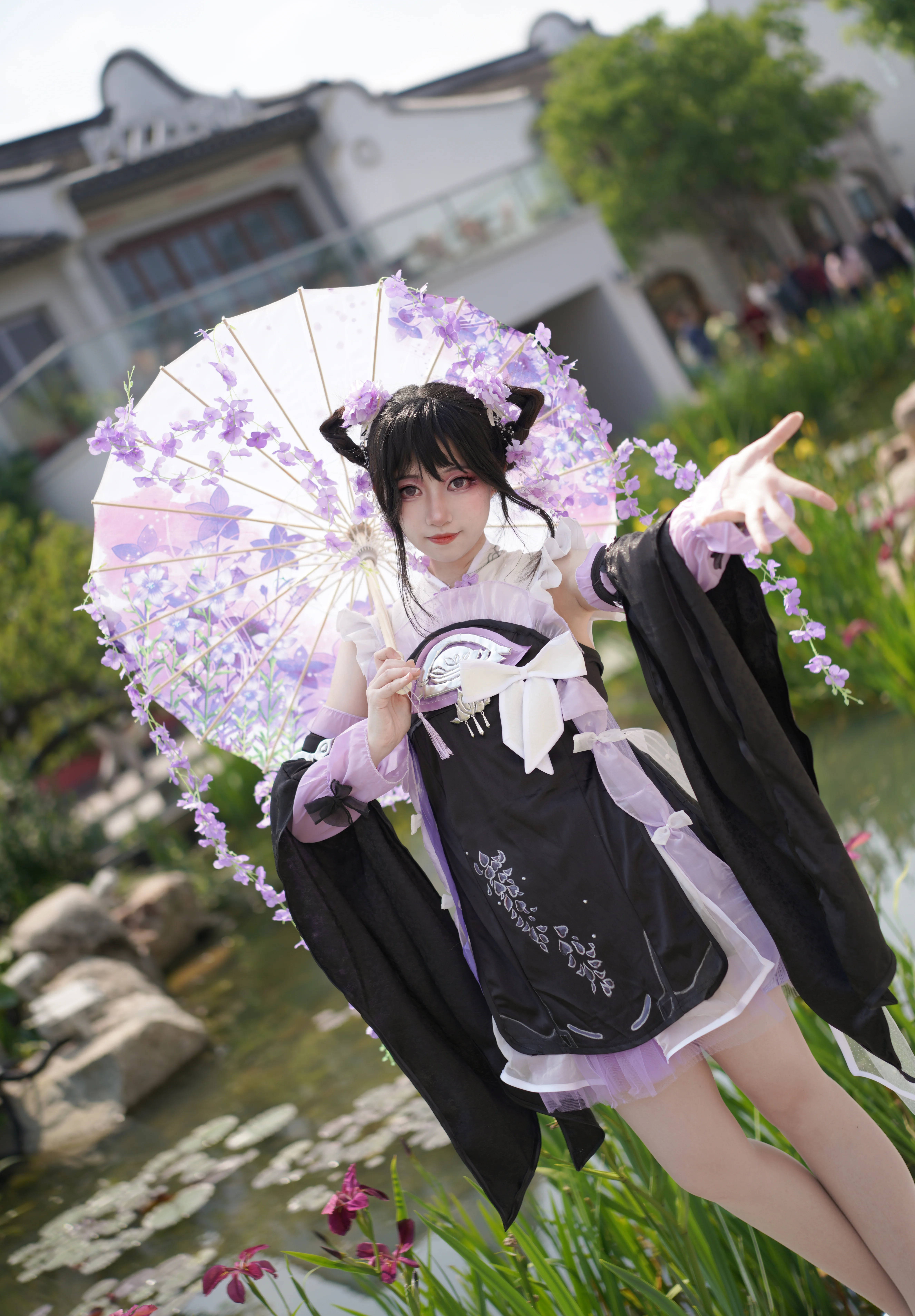 【承霁花萝cos】剑网3里的水墨风，是江南水乡里的灵动少女