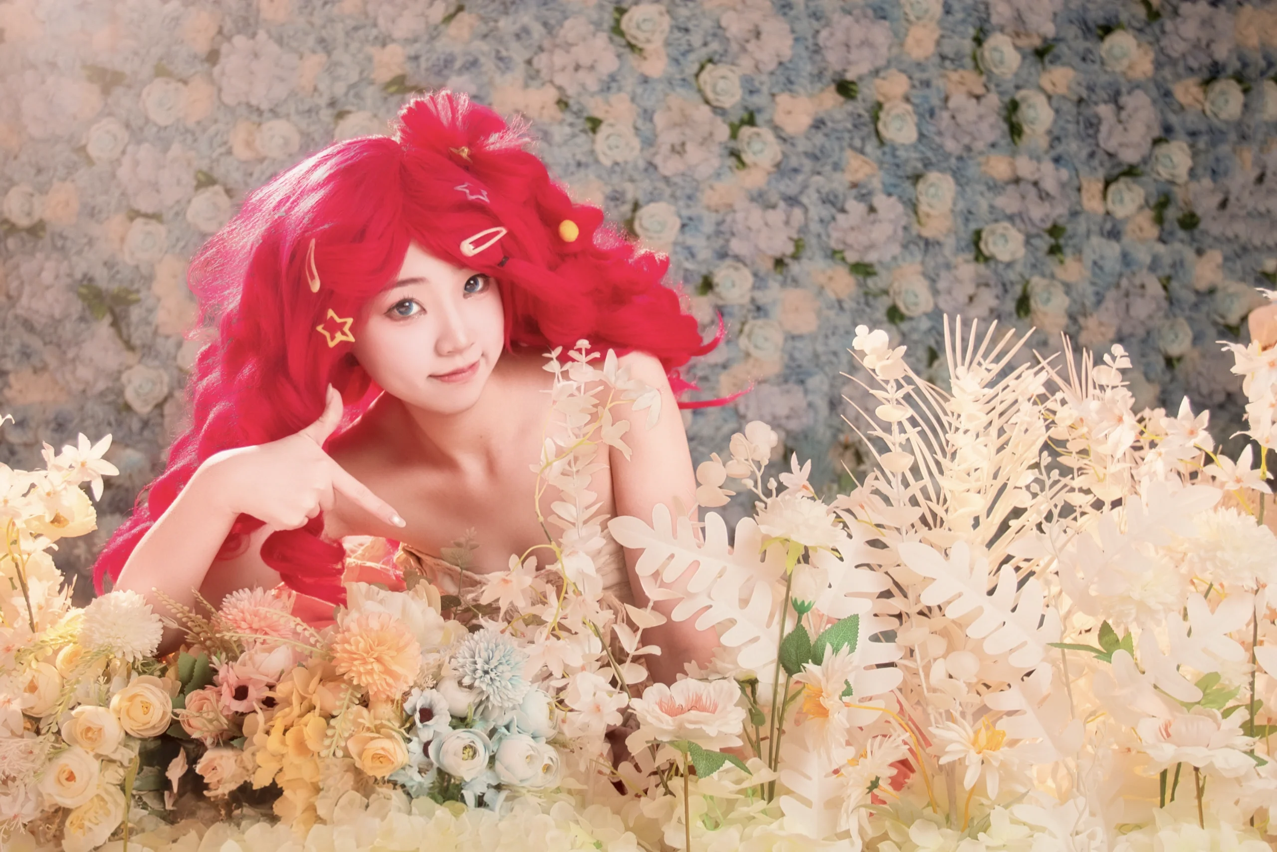 【碧琪cos】小马宝莉里的粉红派对因子，用红发与笑容点亮下午茶
