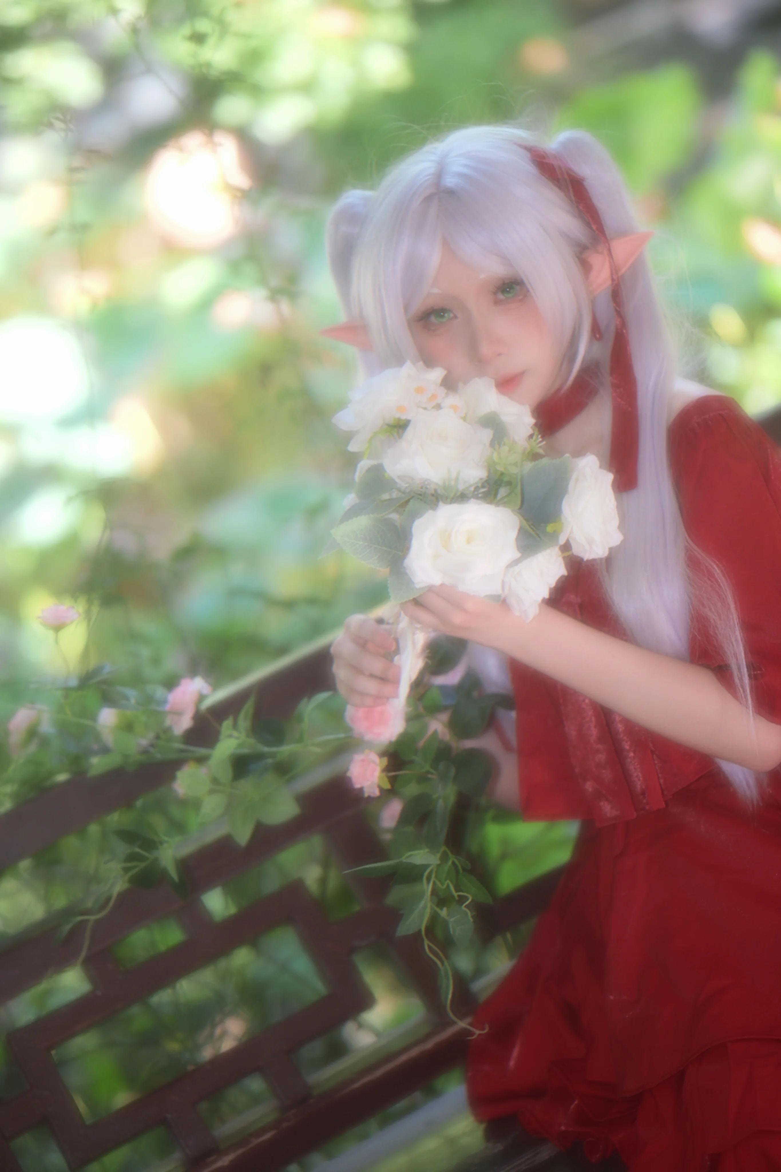 [Frieren Cosplay] Carrying Memories of You, Retreading This Elf Journey - Image 3