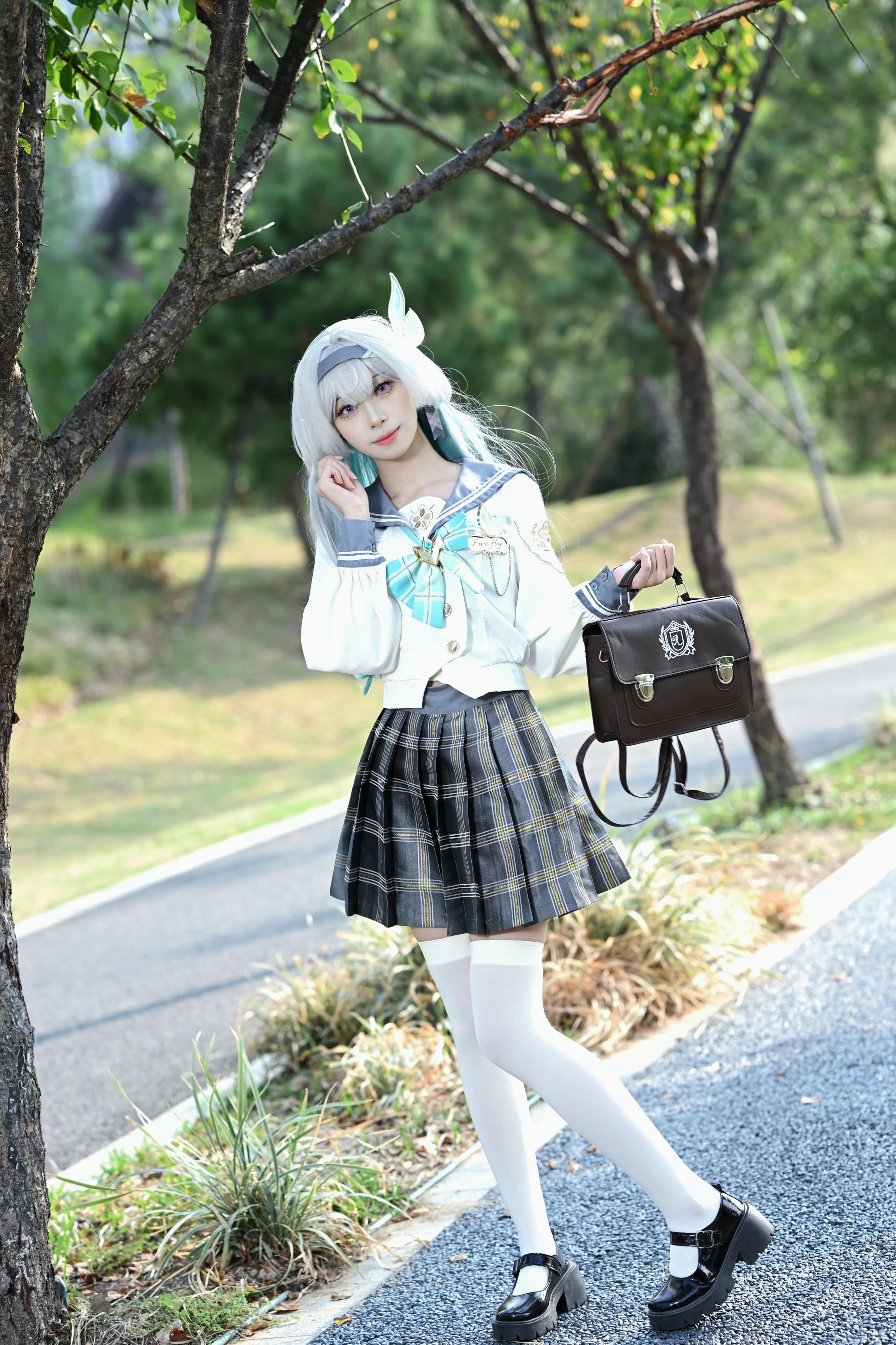 【流萤cos】崩坏星穹铁道，春日微风里的银蓝信笺 - 第 1 张