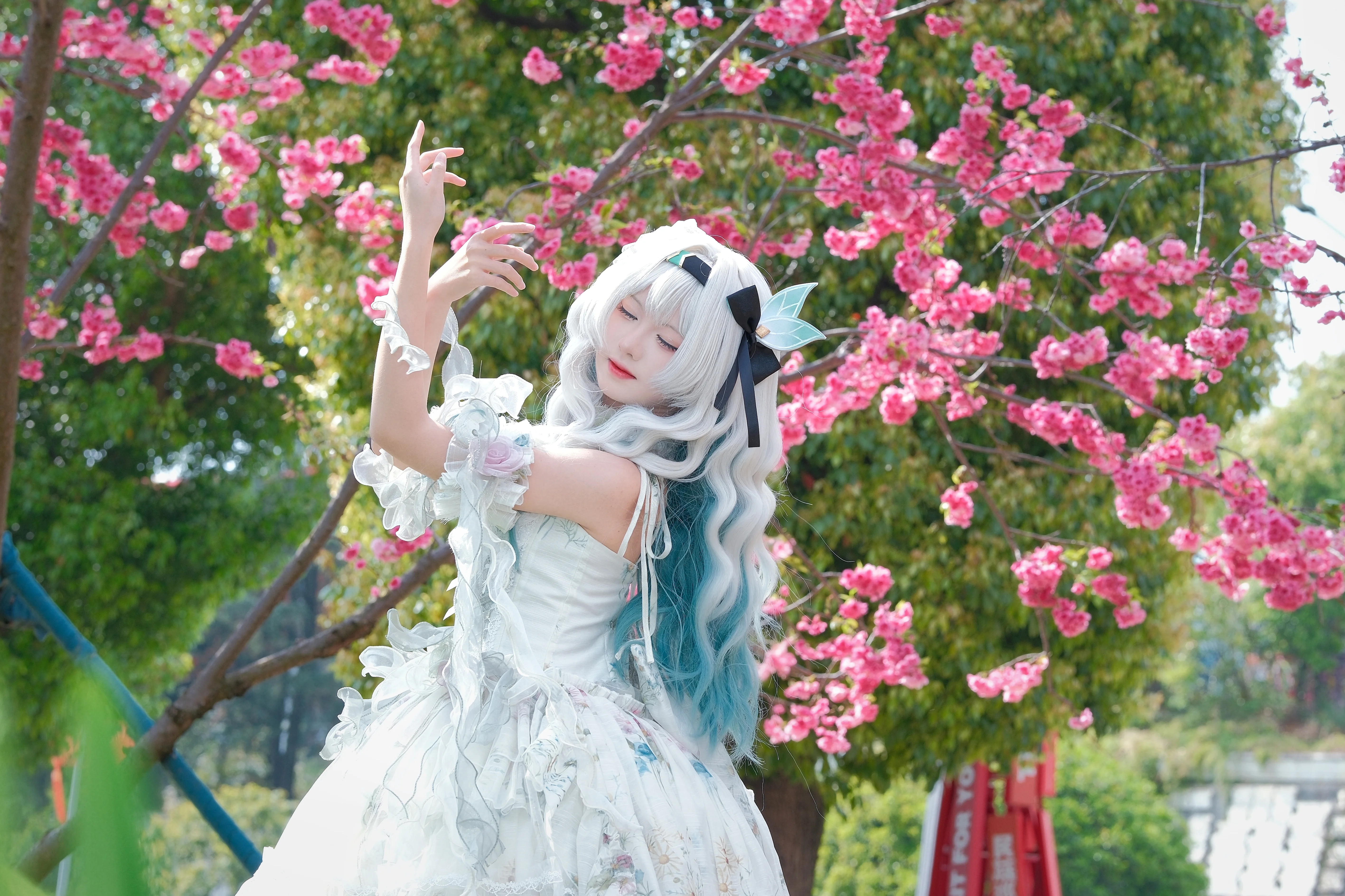 【流萤cos】私设版流萤的春日花间漫步 - 第 2 张