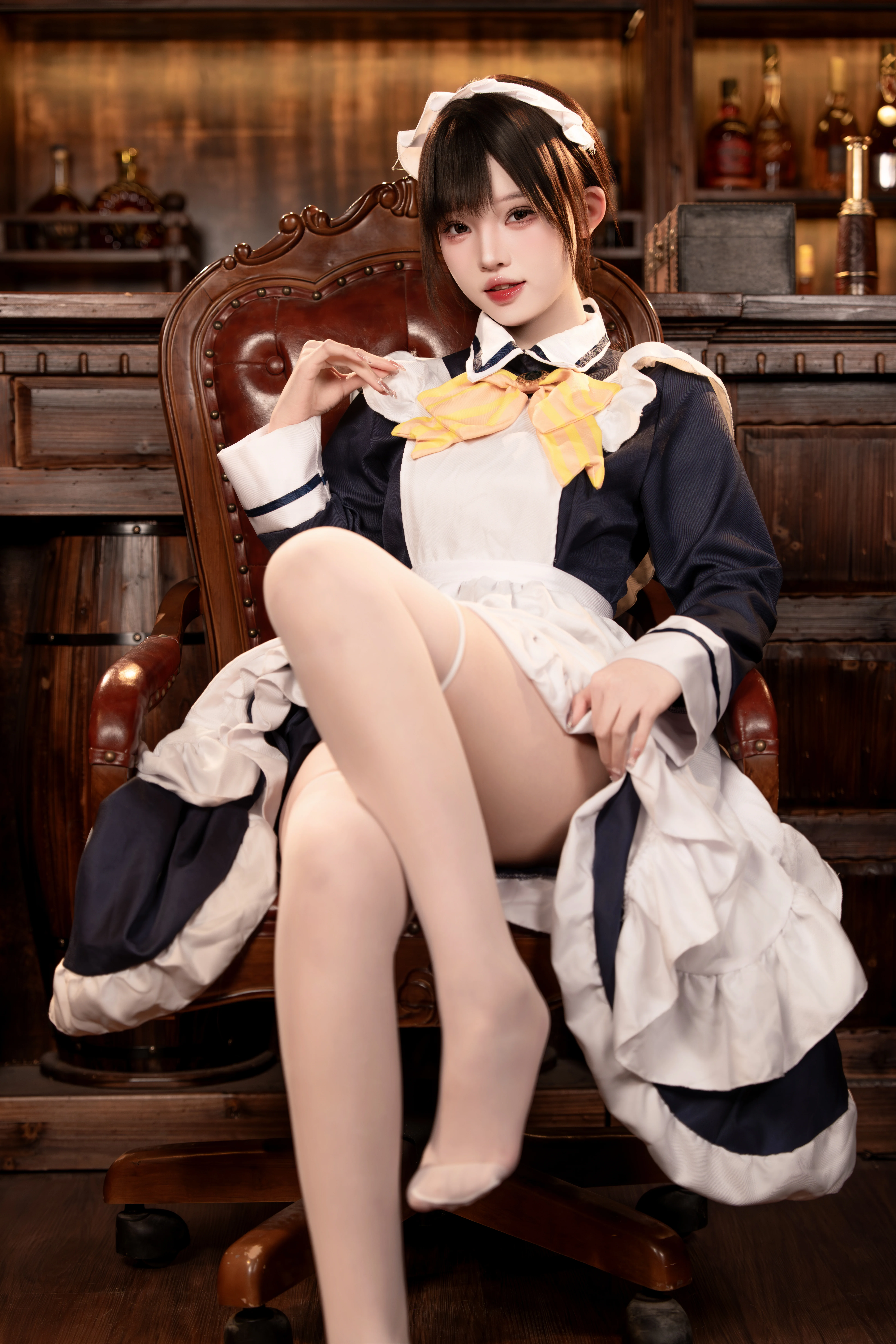 【四季夏目cos】柚子社那套复古酒馆女仆装，展现优雅氛围 - 第 1 张
