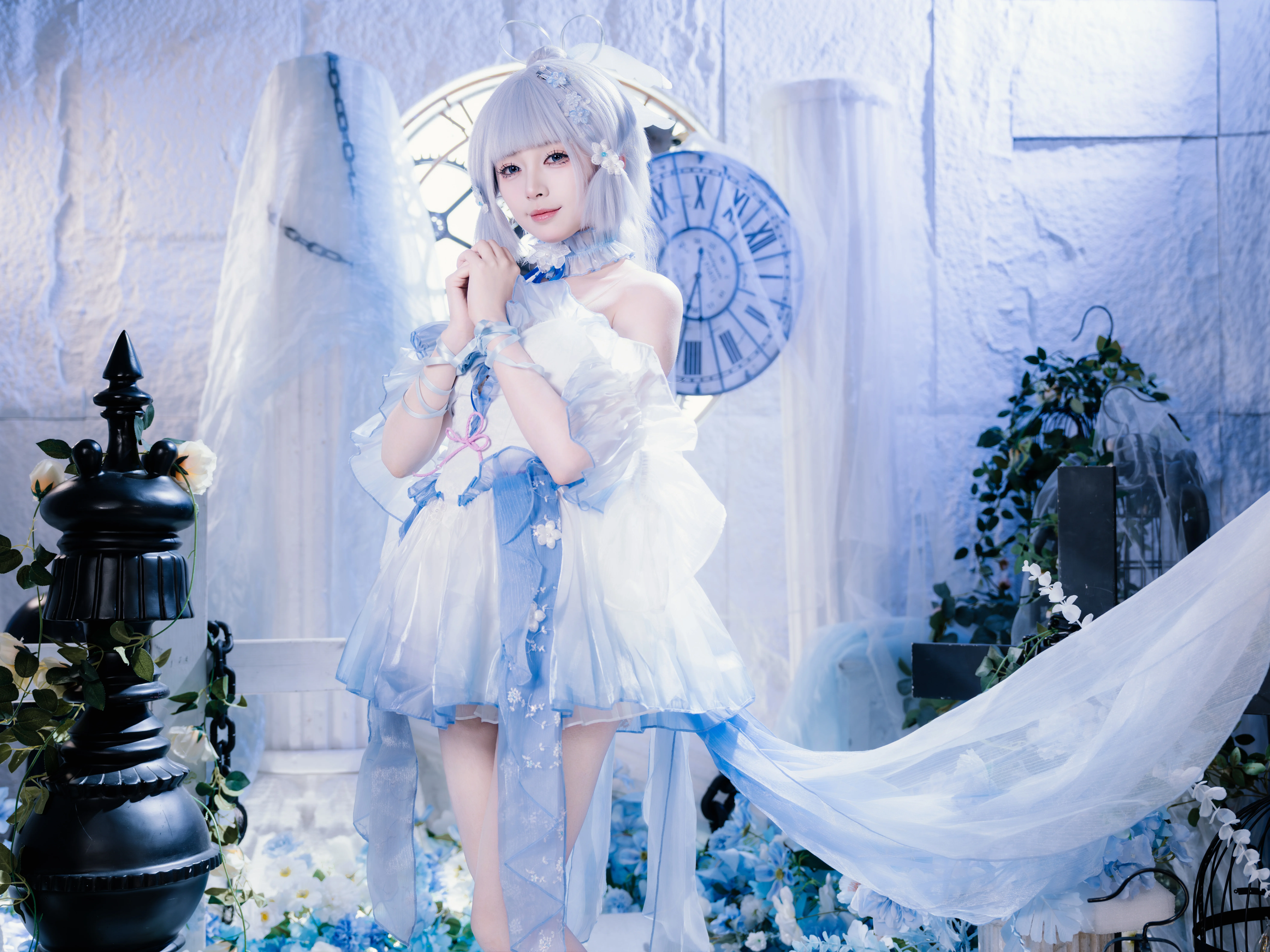 【神里绫华cos】蓝白梦幻风，定格大小姐的优雅瞬间 - 第 1 张
