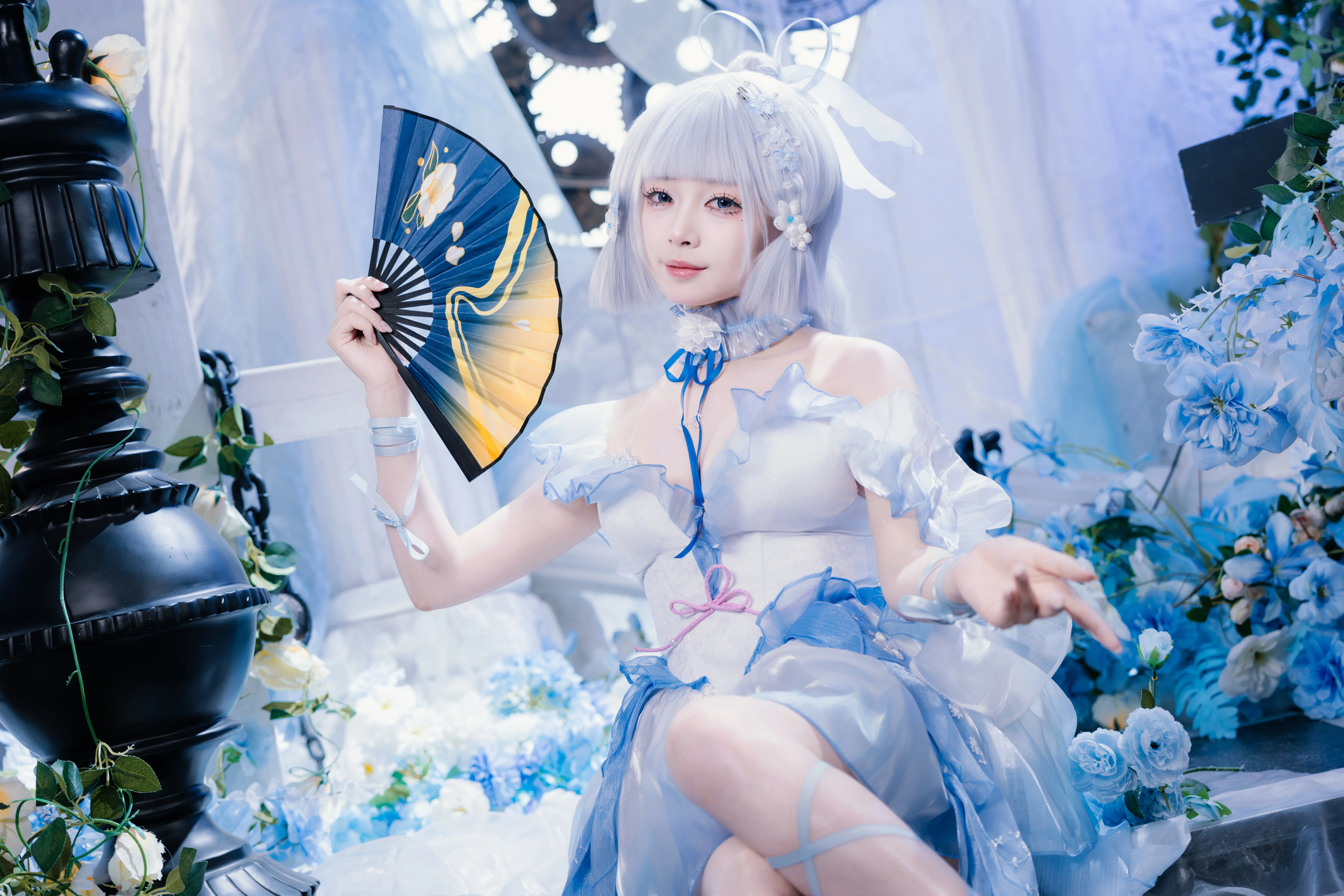 【神里绫华cos】蓝白梦幻风，定格大小姐的优雅瞬间 - 第 2 张