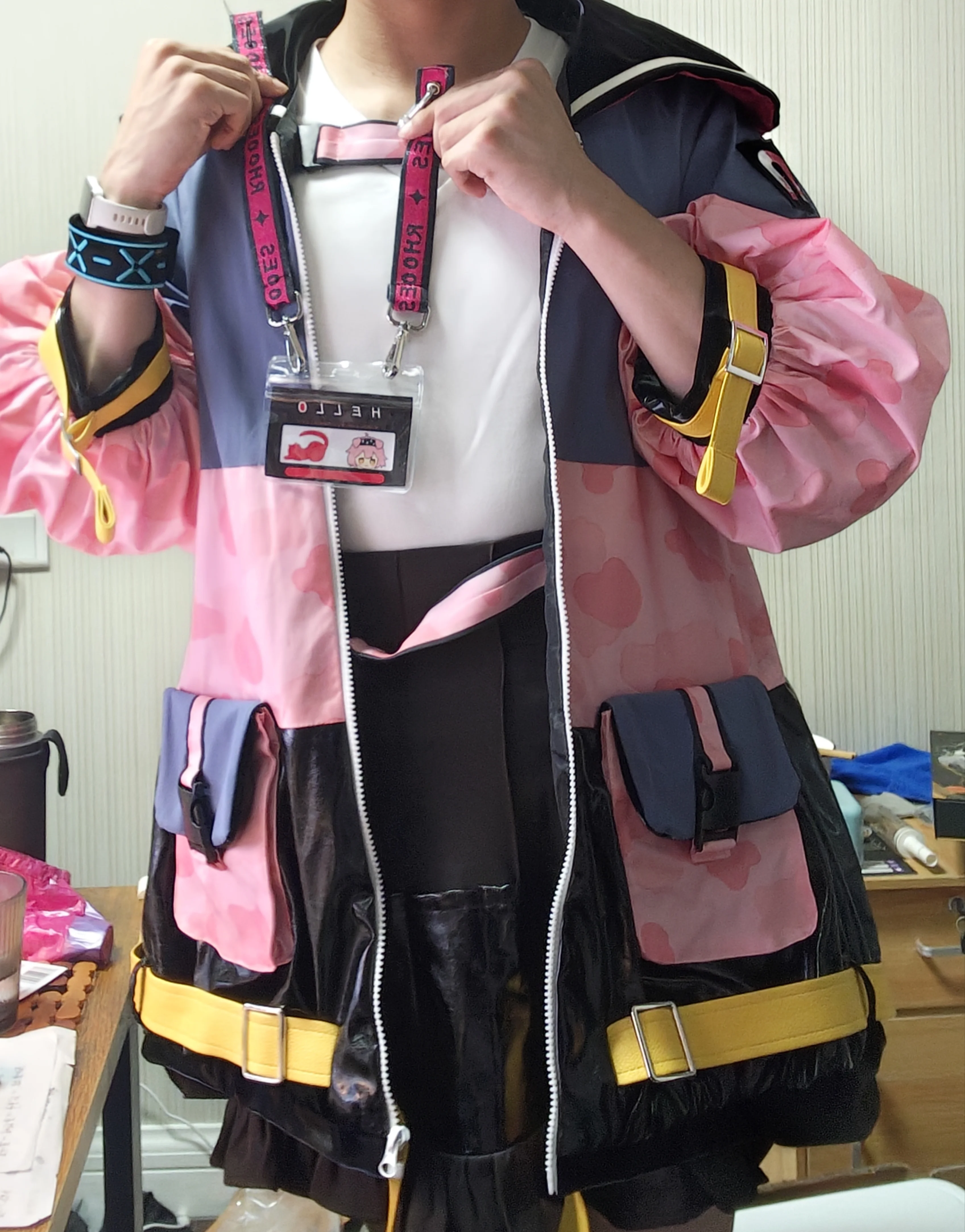 【明日方舟澄闪cos】兔兔集装箱这套试衣质感如何？