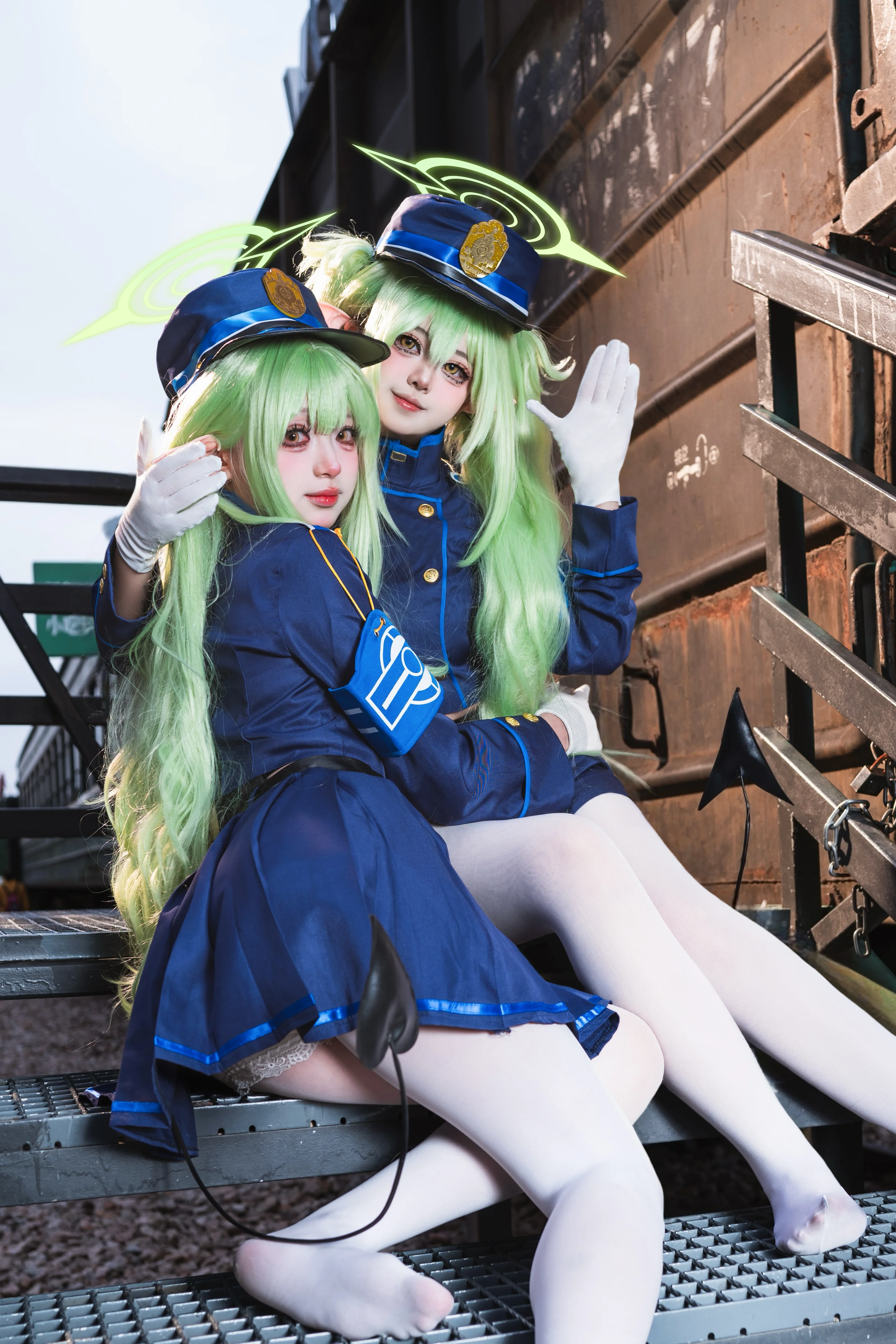 【橘光橘望cos】蔚藍檔案的鐵道雙子，復古鐵軌上的俏皮定番 - 第 3 張