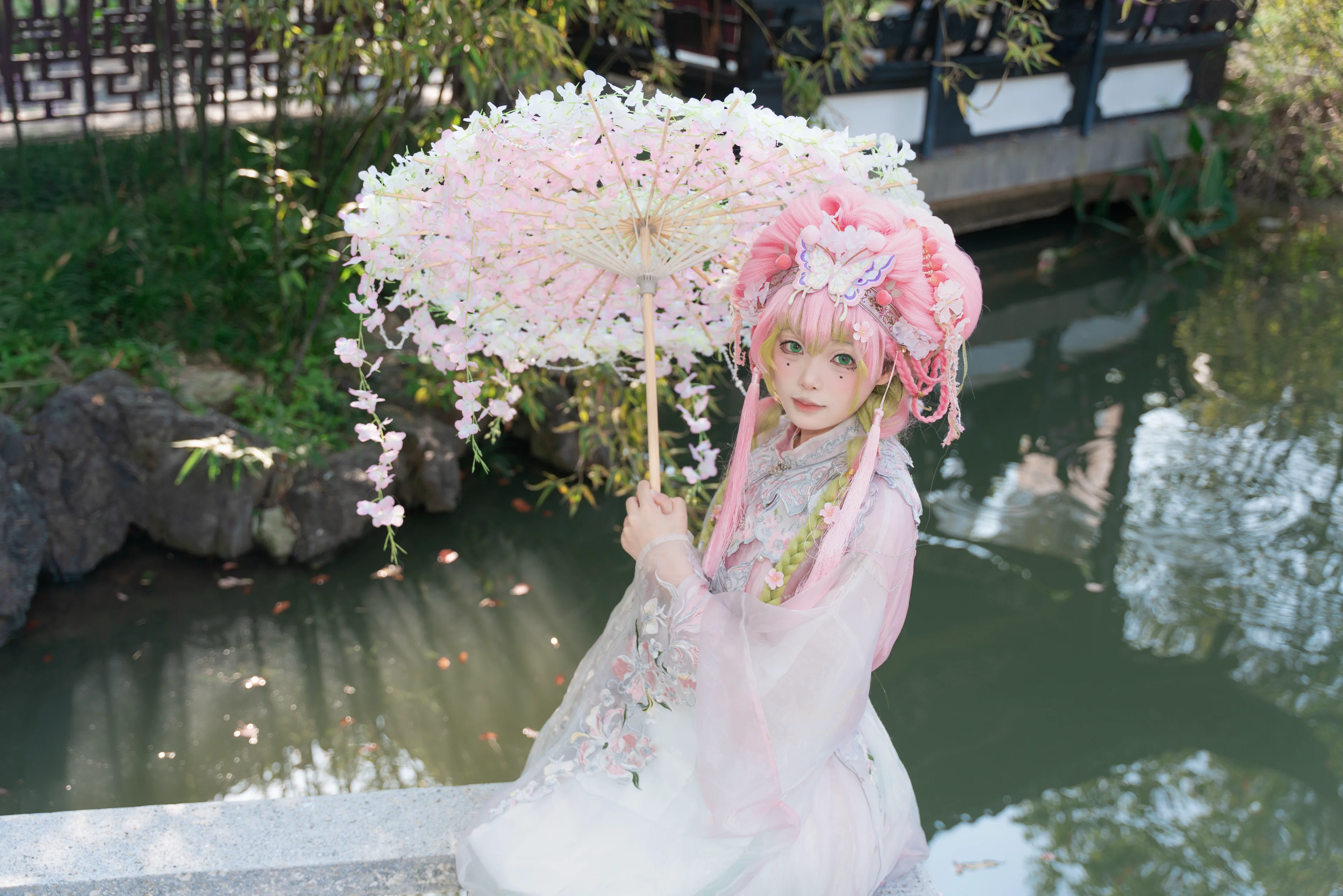 【甘露寺蜜璃cos】鬼灭之刃花之呼吸的浪漫邂逅