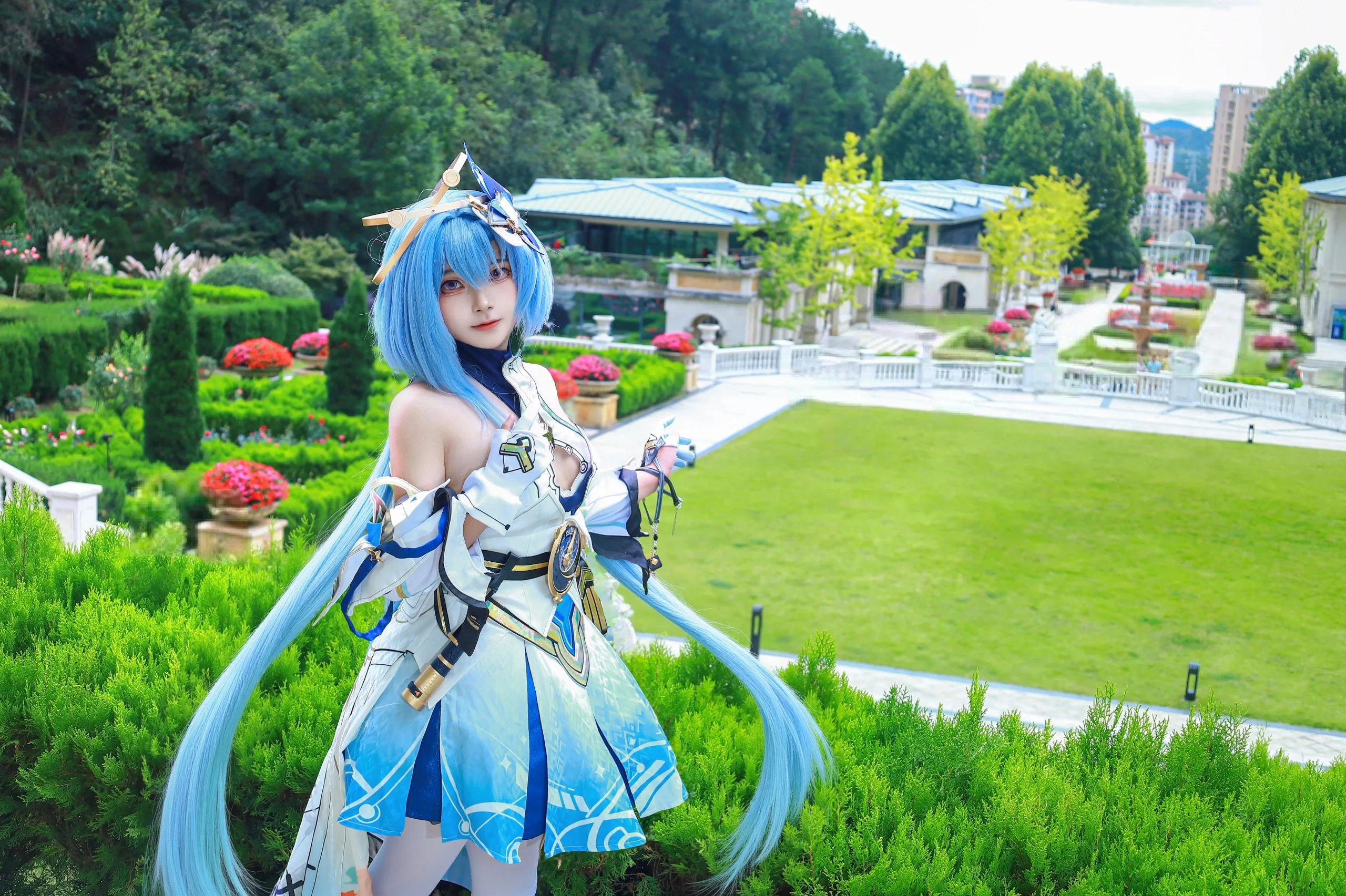 【格蕾修cos】天行·绘星之卷，在花园中感受星光与微风 - 第 5 张