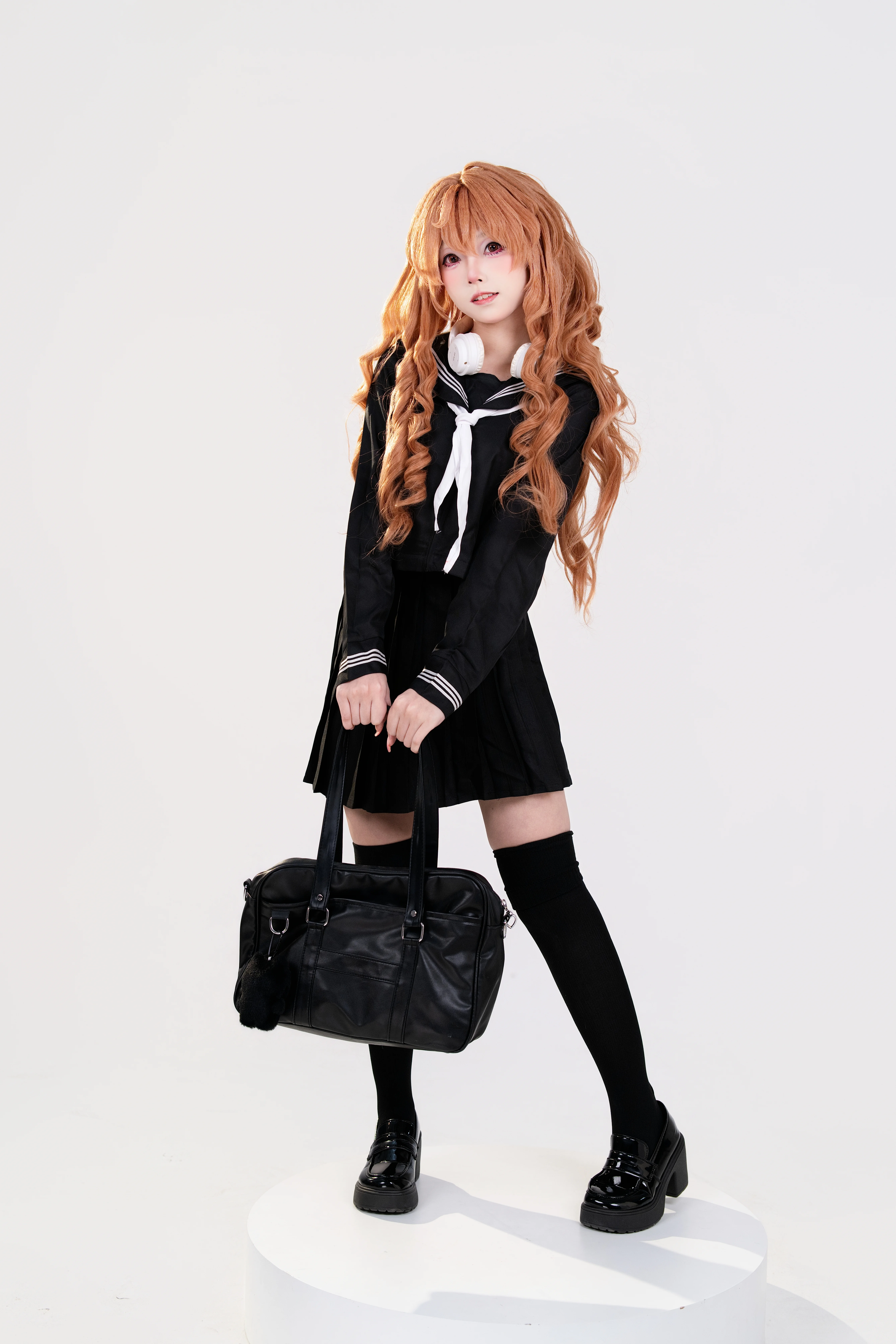 【逢坂大河cos】龙与虎掌中萌虎的水手服木刀造型 - 第 5 张