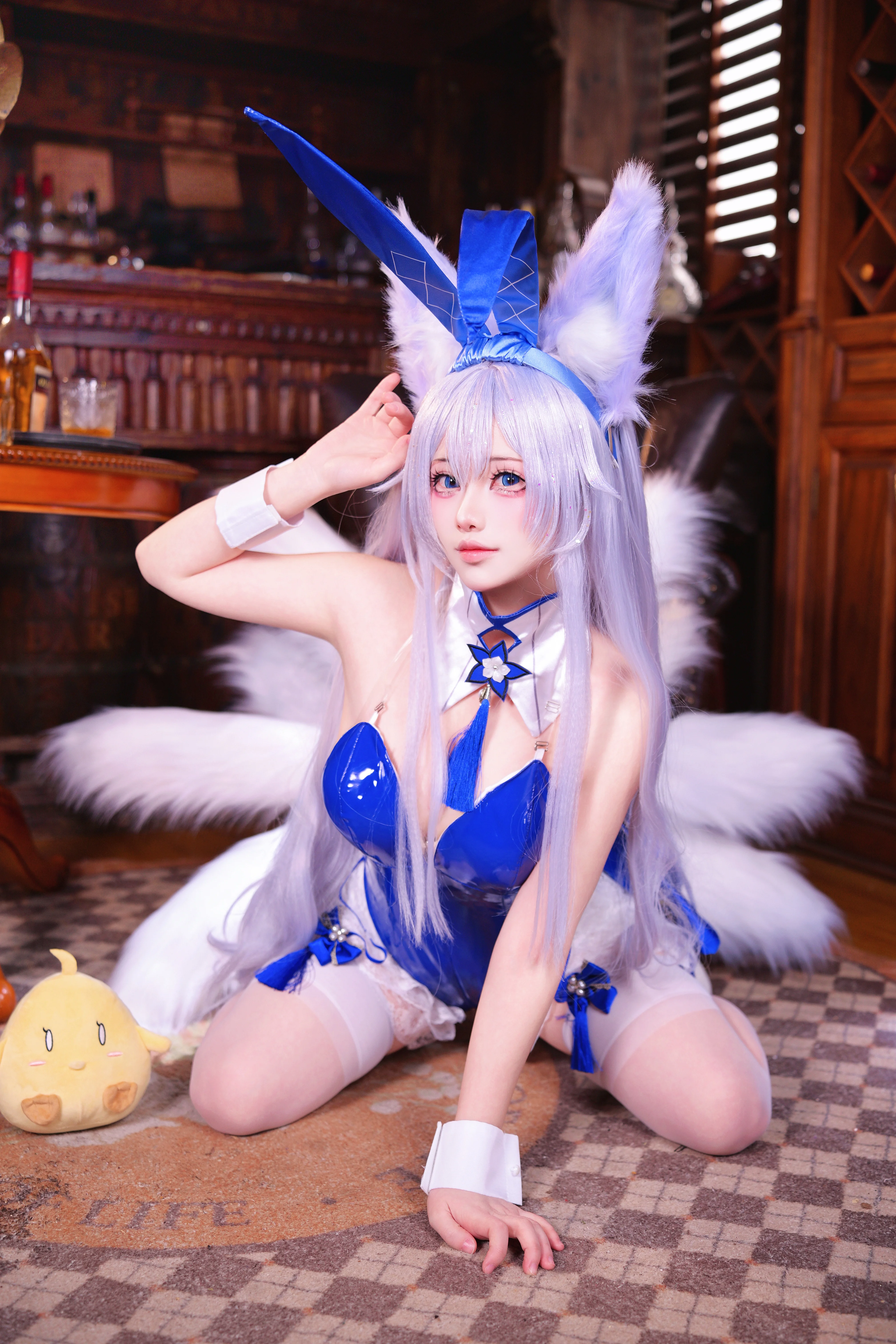【信浓cos】碧蓝航线复古酒吧里的漆皮狐耳兔女郎 - 第 2 张