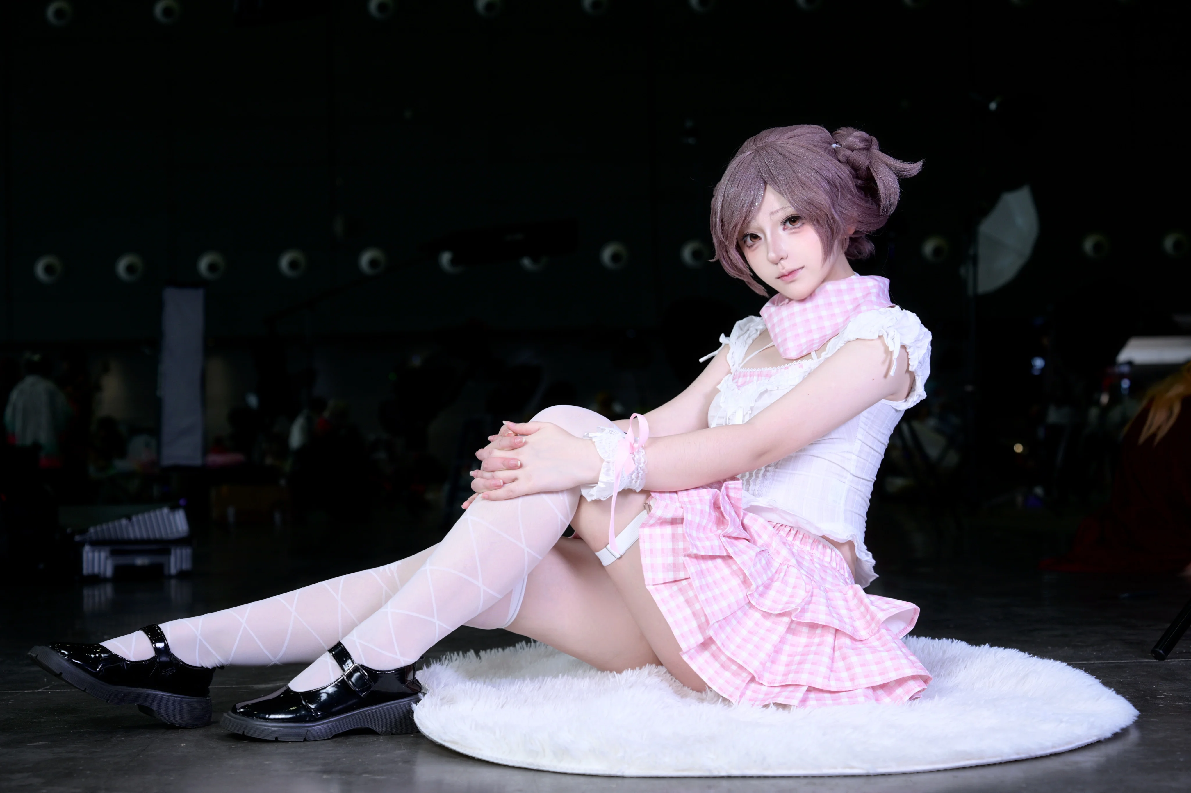 【小松奈奈cos】这套粉色格纹的场照，命运的齿轮开始转动 - 第 5 张