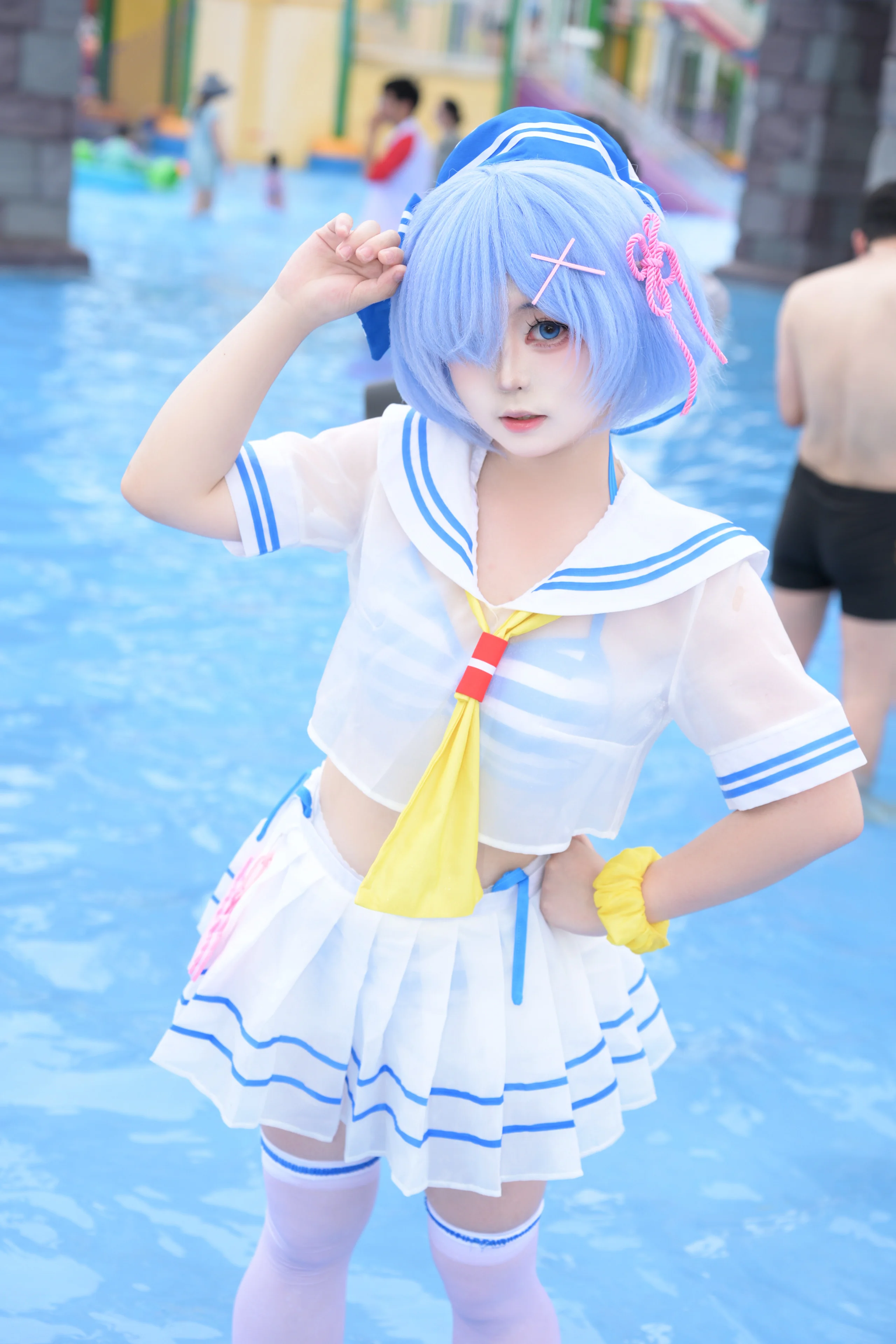【蕾姆cos】Re从零开始的异世界生活的夏日水上乐园 - 第 3 张