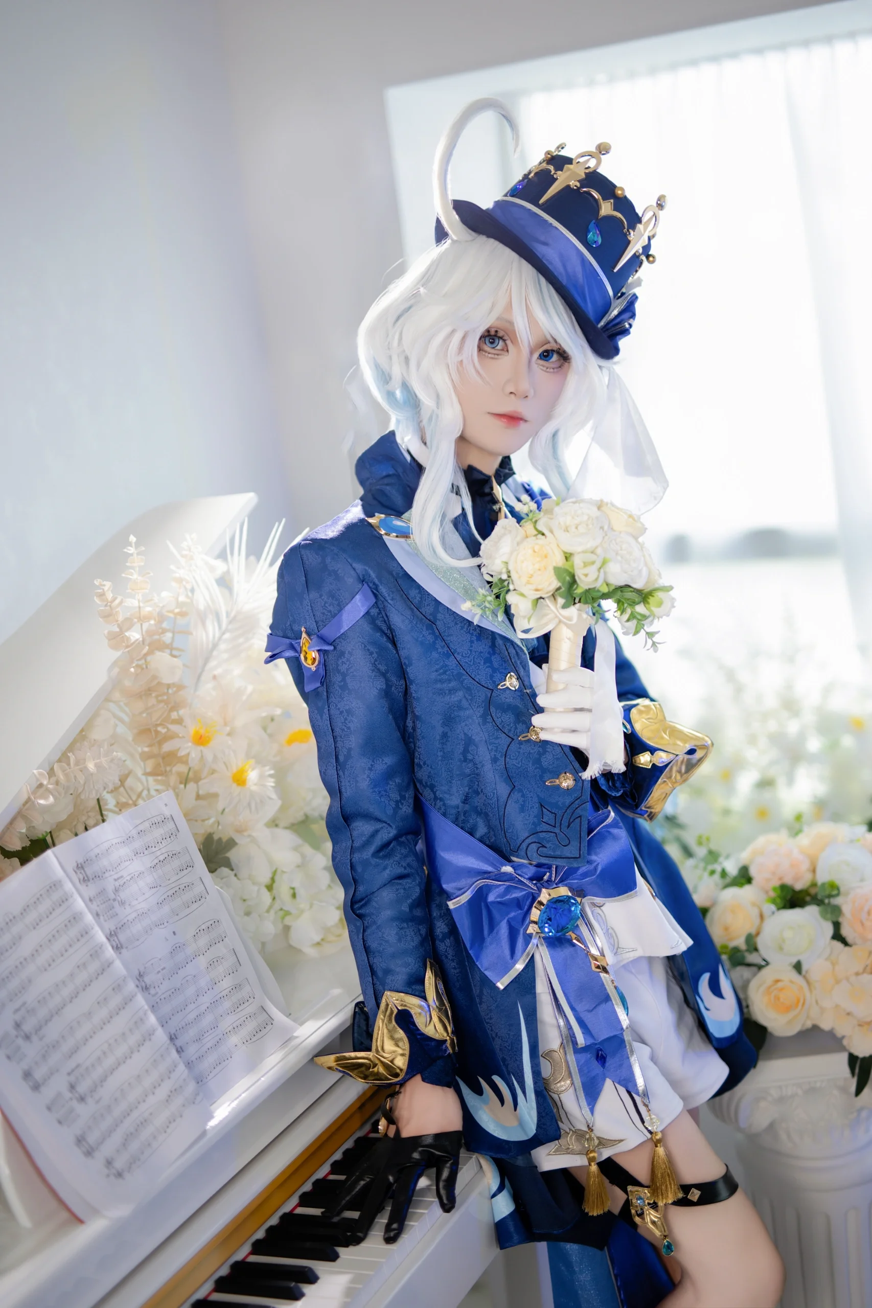 【芙宁娜cos】原神水神降临，罪人舞步旋诠释守护与审判 - 第 4 张