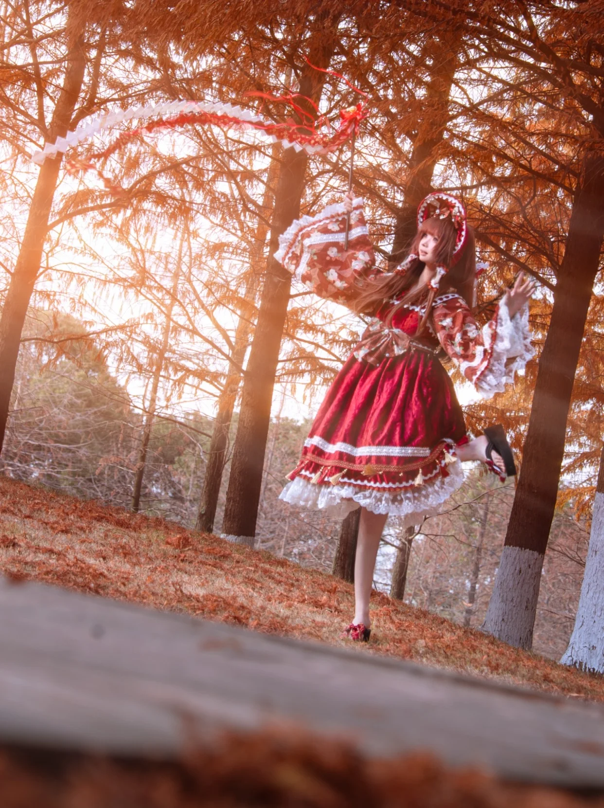 【博丽灵梦cos】东方project秋日林间的红白巫女 - 第 1 张