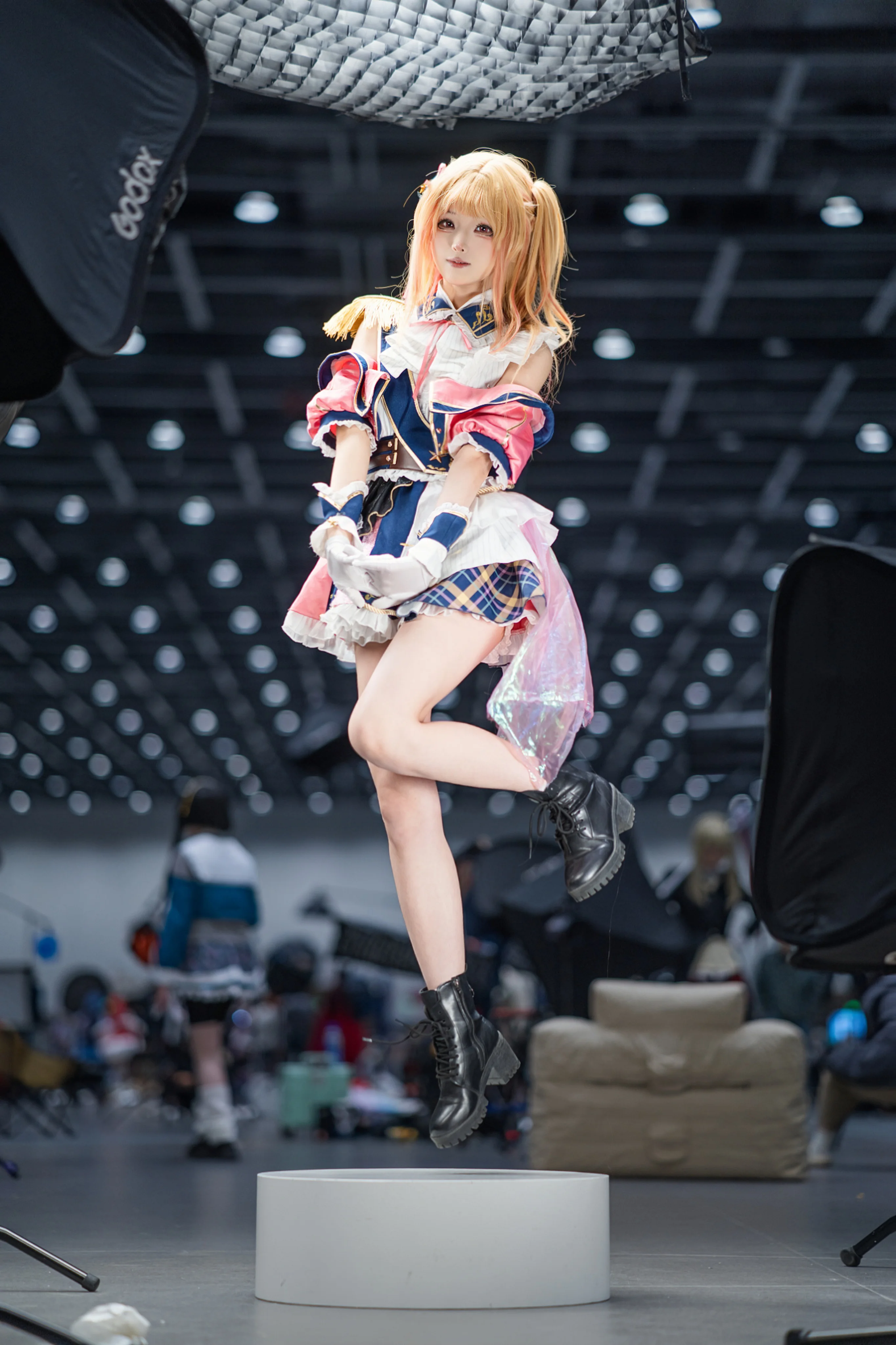 【星野露比cos】舞台上的kirakira光芒，我推的孩子降临漫展 - 第 3 张