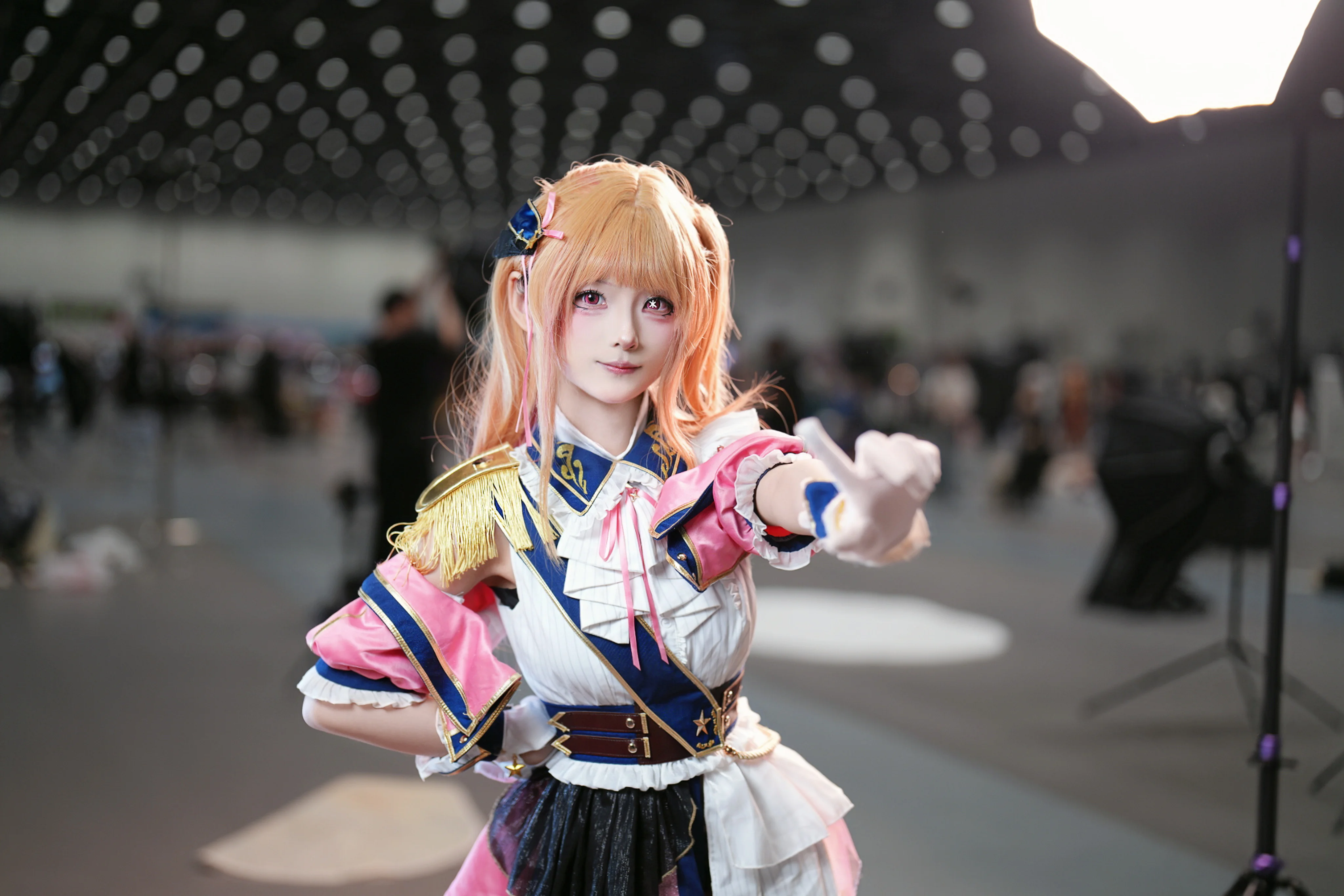 【星野露比cos】舞台上的kirakira光芒，我推的孩子降临漫展 - 第 4 张