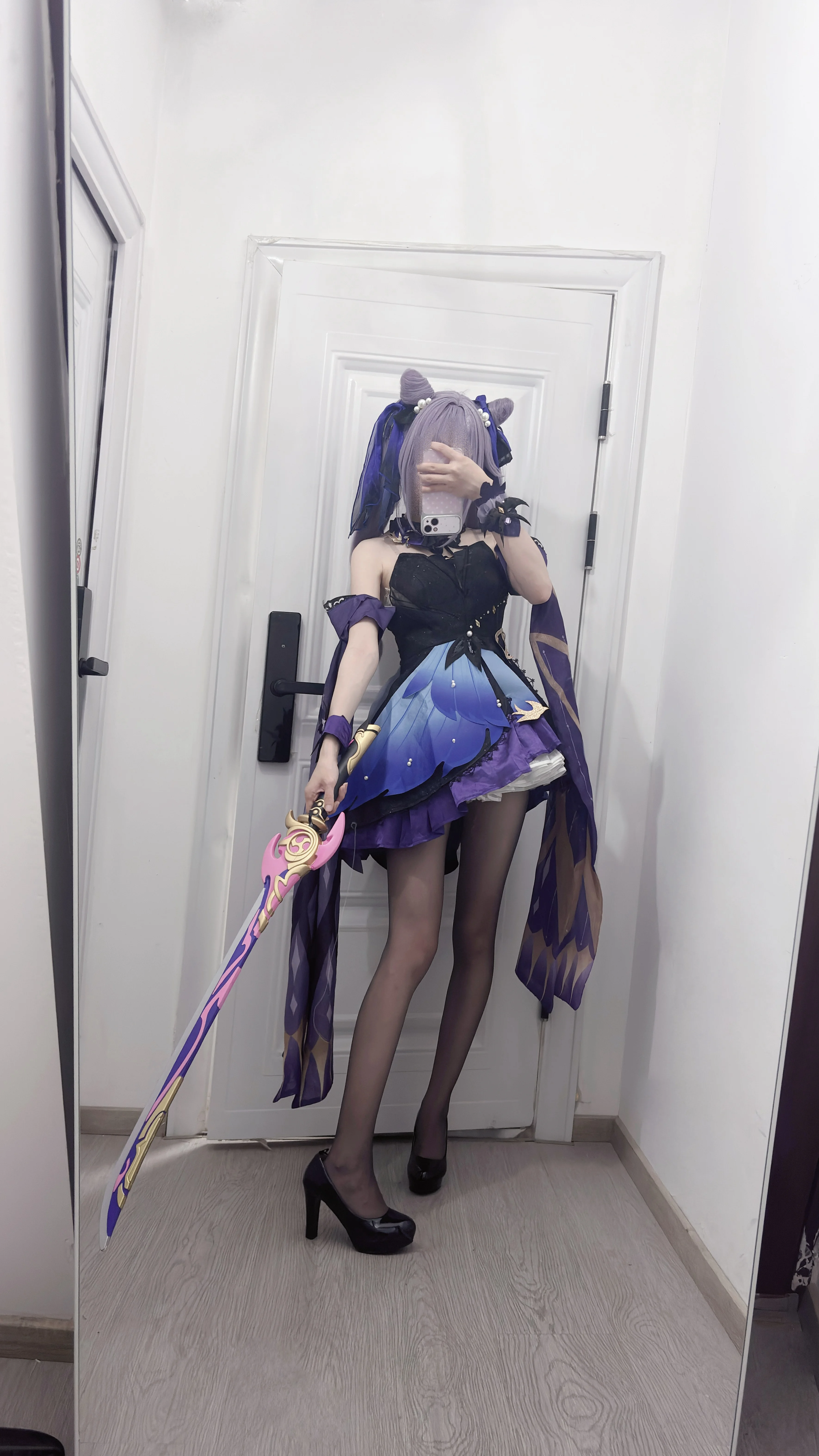 【刻晴cos】原神霓裾翩跹对镜自拍穿搭与丝袜体验分享 - 第 3 张
