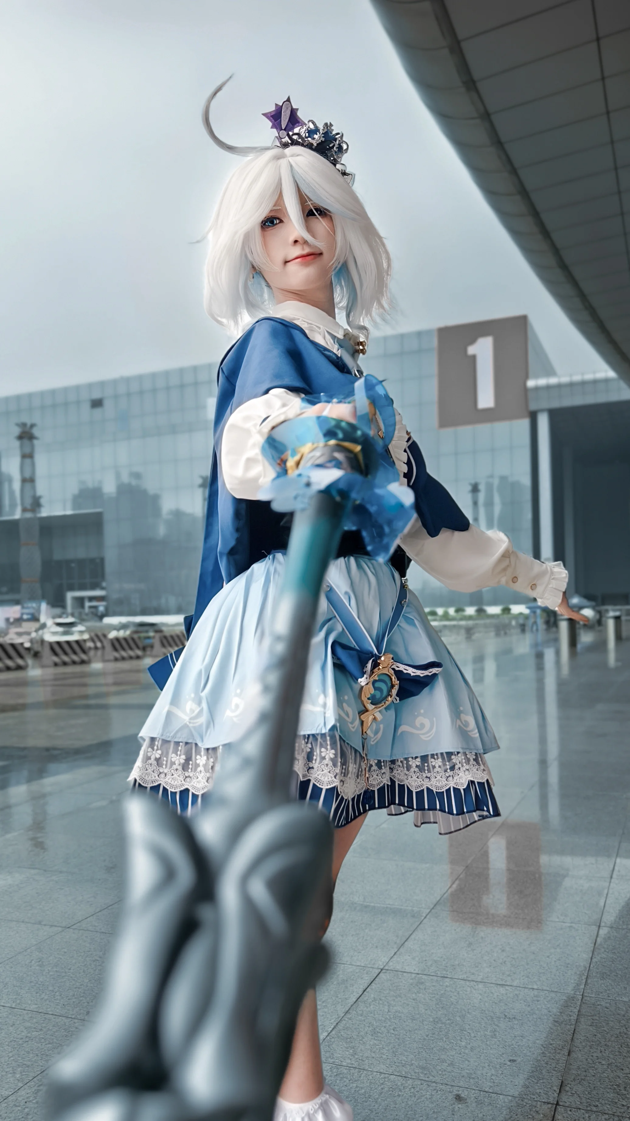 [Furina Cosplay] Genshin Impact Fontaine Hydro Archon: Convention Photos Sharing - Image 3