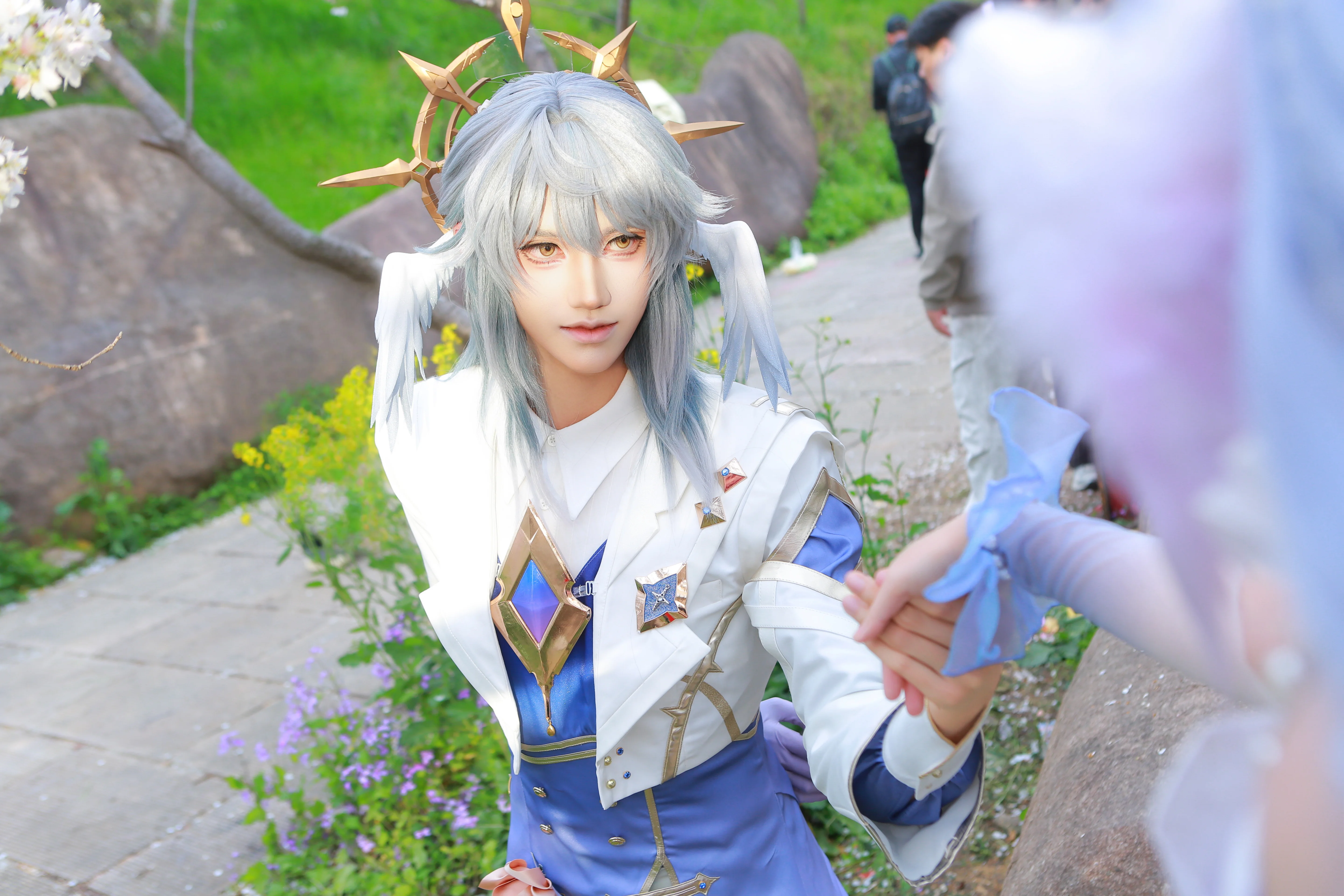 【知更鸟星期日cos】匹诺康尼的春日星轨在樱花树下重演 - 第 3 张