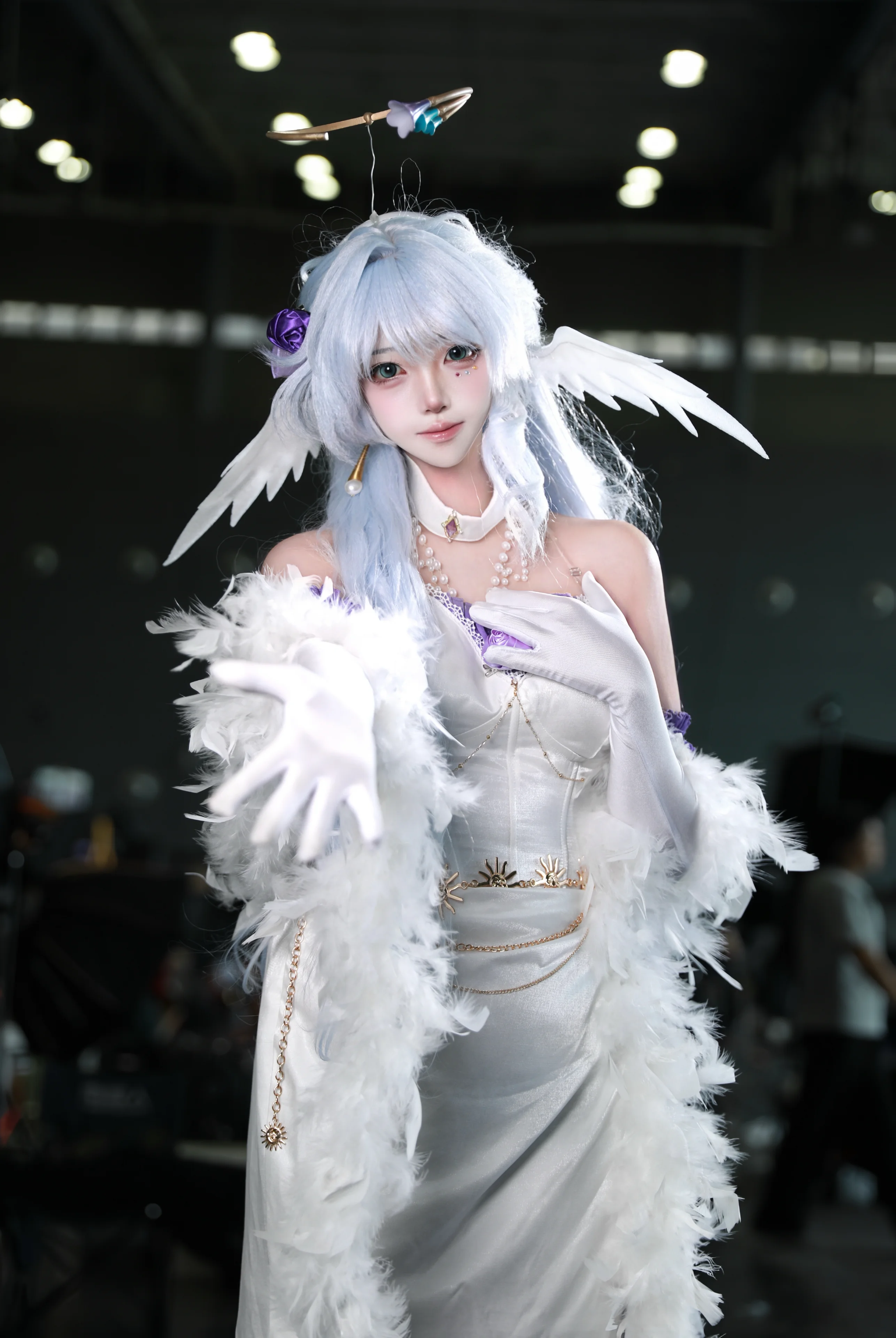 【知更鸟cos】崩坏星穹铁道里的那只纯白飞鸟 - 第 2 张
